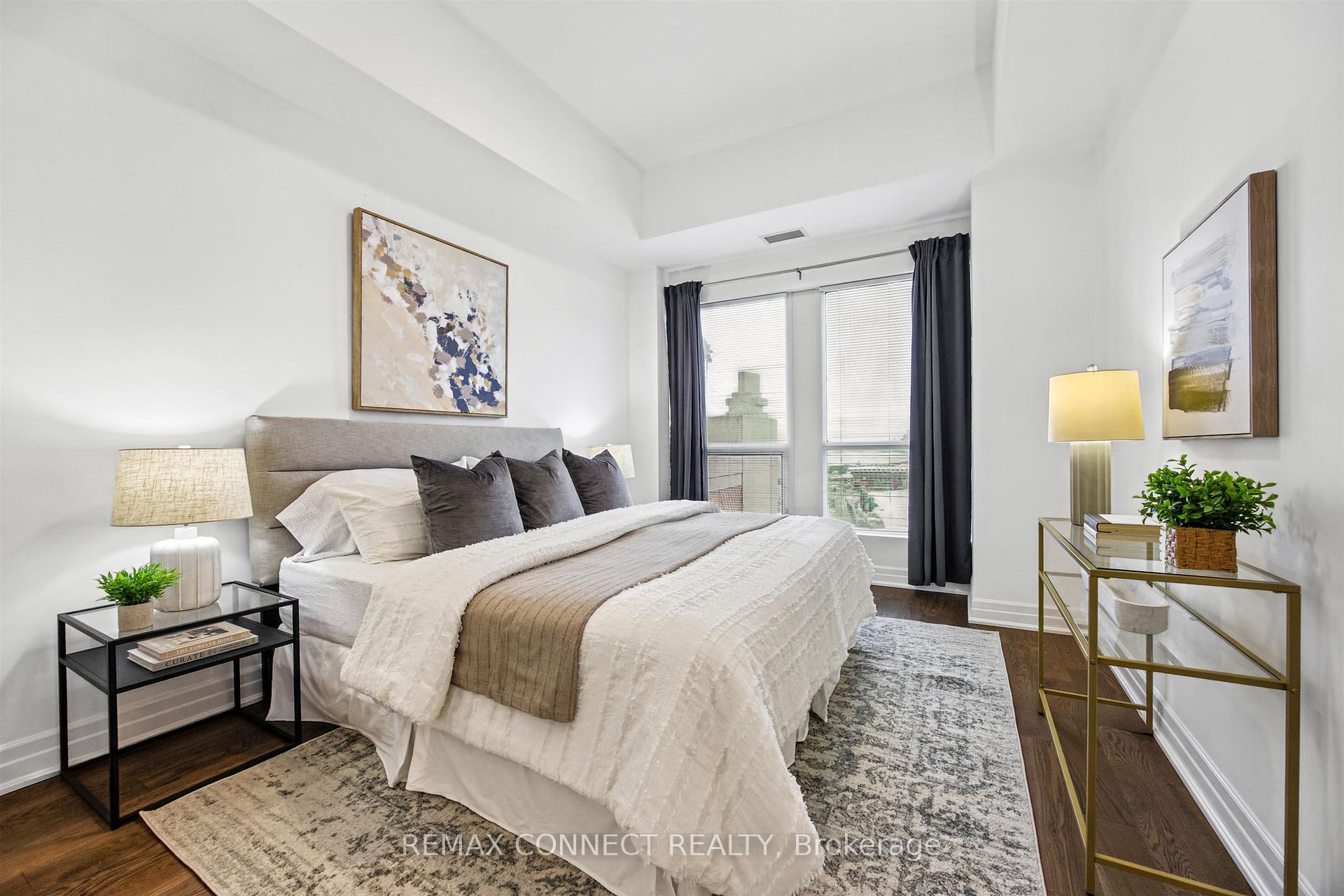 Photo 17 of Unit PH1, 628 Fleet Street, Toronto, Niagara — HOMEH