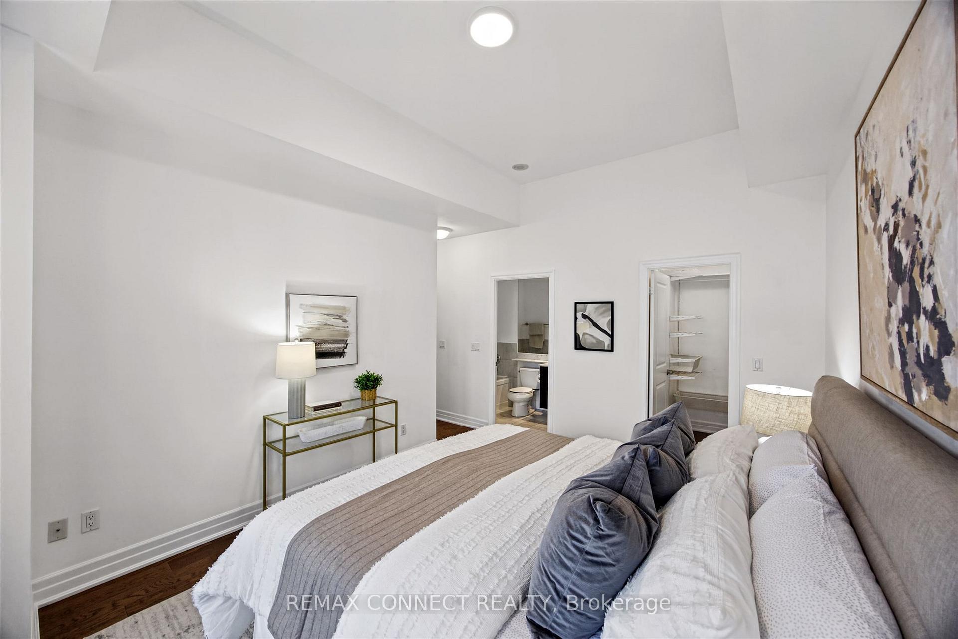Photo 19 of Unit PH1, 628 Fleet Street, Toronto, Niagara — HOMEH