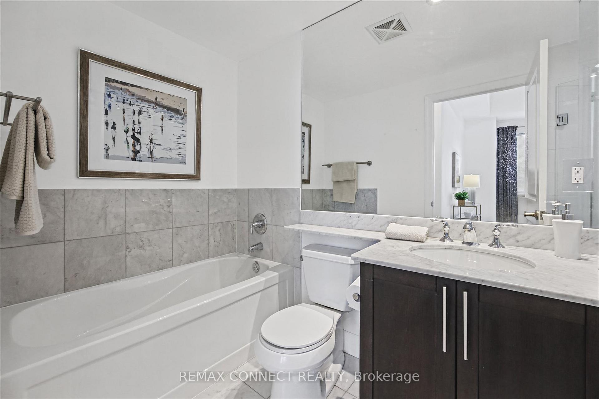Photo 20 of Unit PH1, 628 Fleet Street, Toronto, Niagara — HOMEH