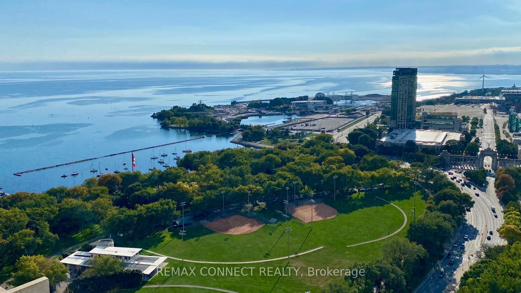Photo 29 of Unit PH1, 628 Fleet Street, Toronto, Niagara — HOMEH