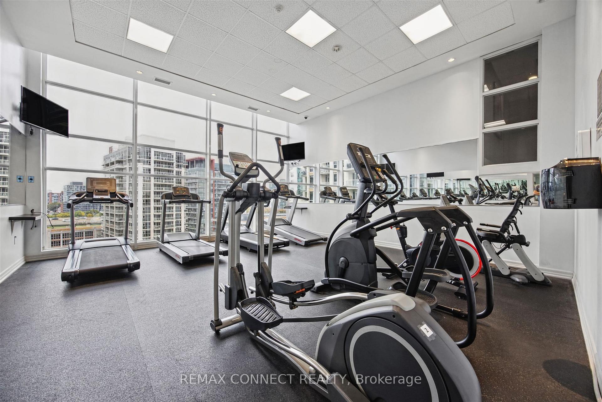 Photo 40 of Unit PH1, 628 Fleet Street, Toronto, Niagara — HOMEH
