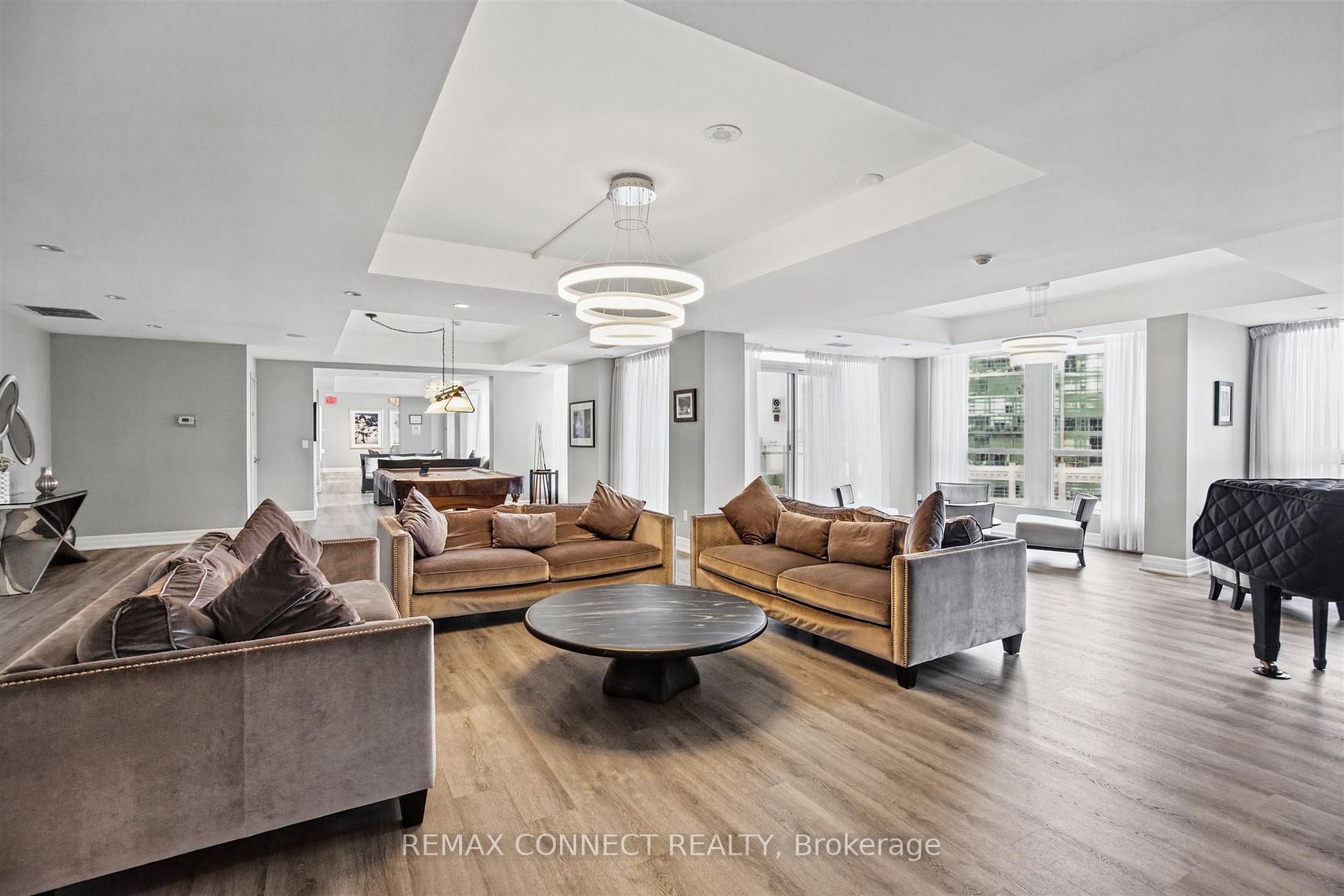Photo 43 of Unit PH1, 628 Fleet Street, Toronto, Niagara — HOMEH
