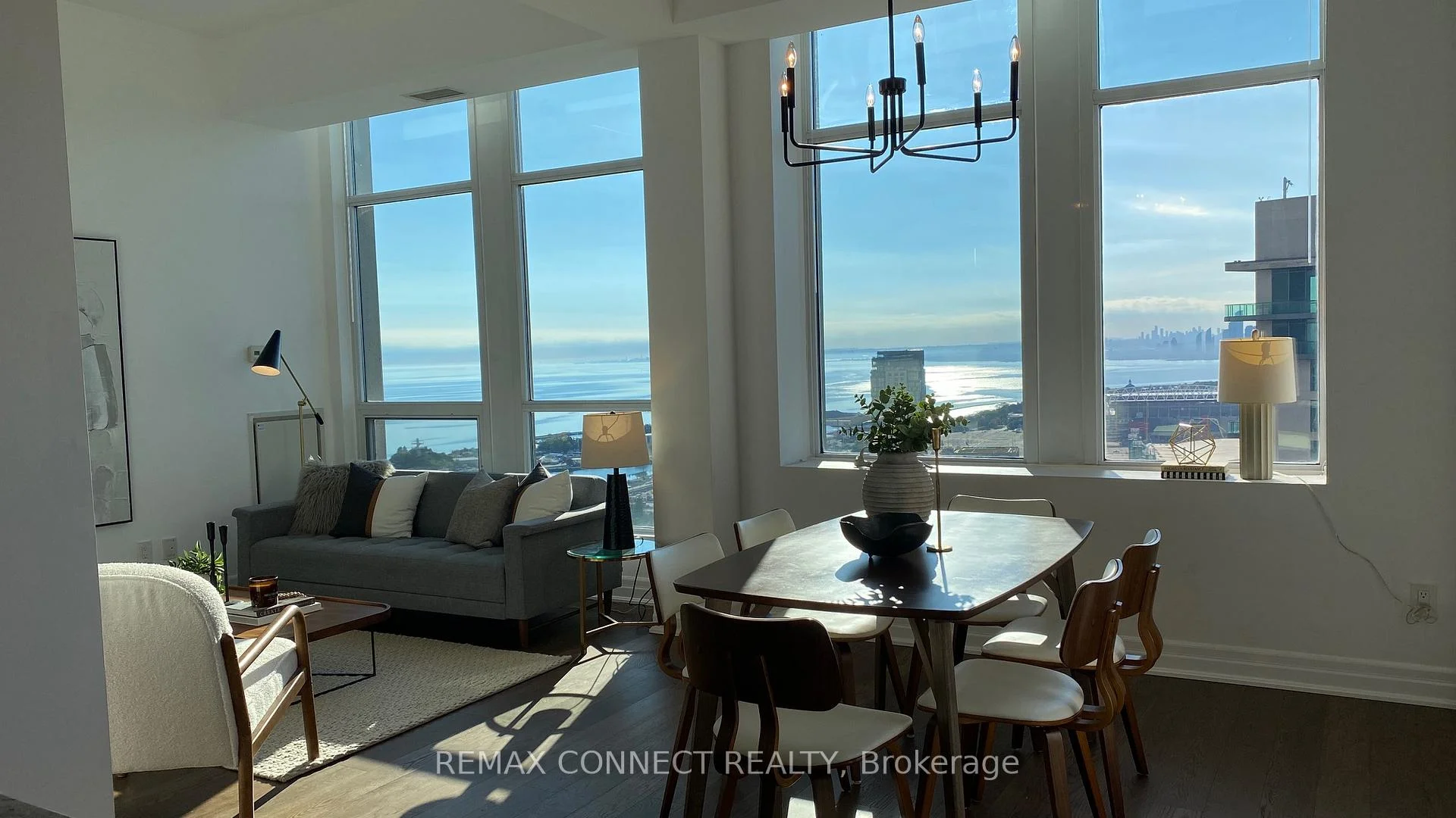 Photo 42 of Unit PH1, 628 Fleet Street, Toronto, Niagara — HOMEH