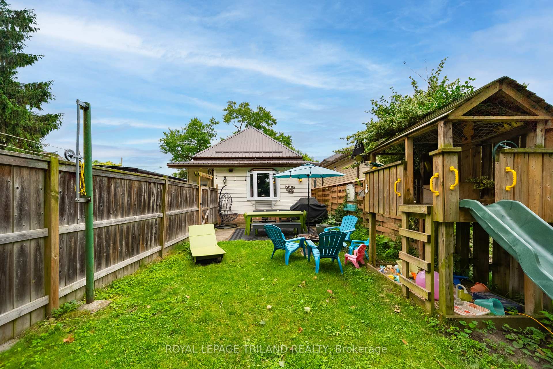 Photo 30 of 946 Dufferin Avenue, London, East G — HOMEH