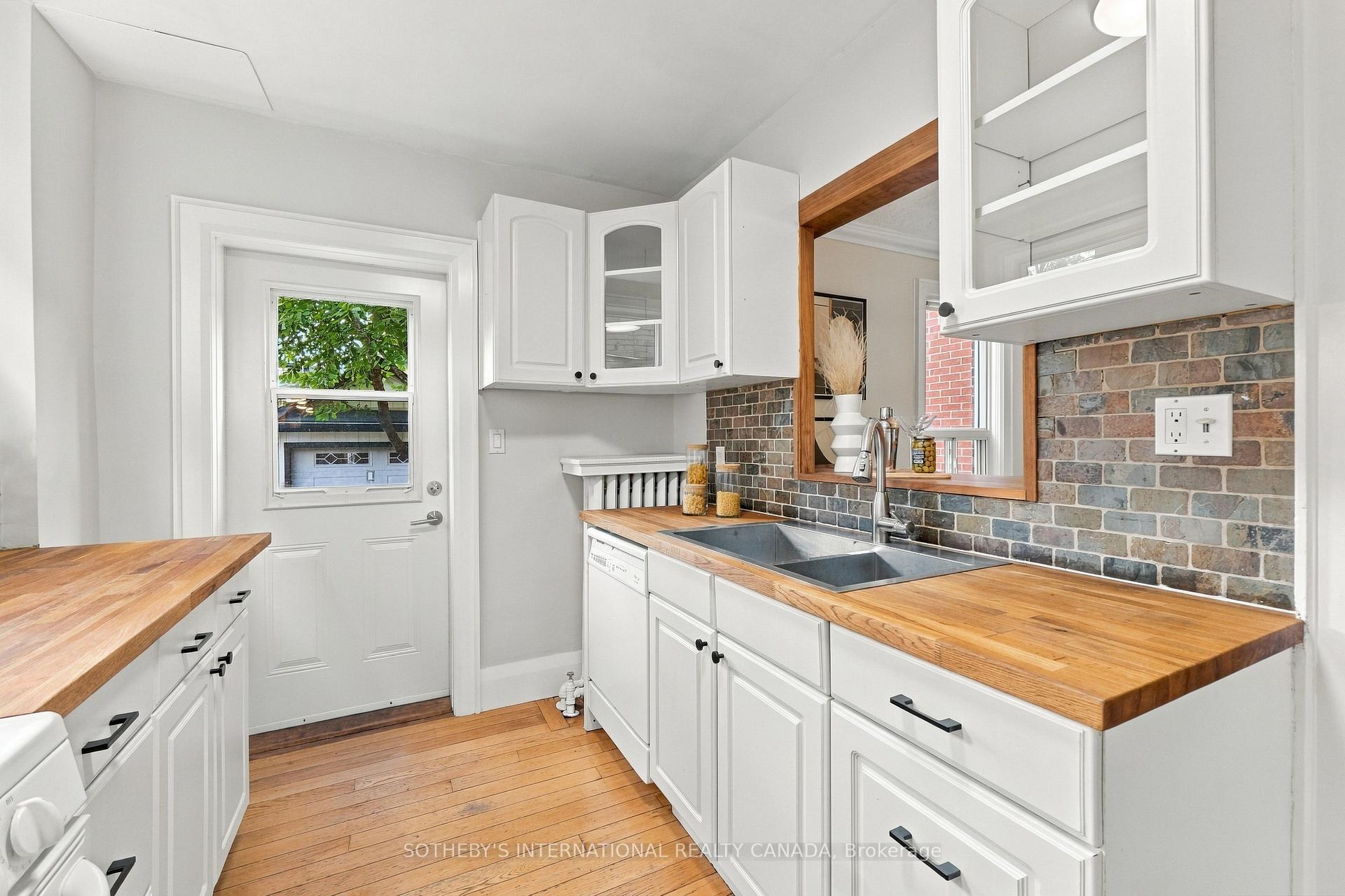 Photo 11 of 21 Sylvan Avenue, Toronto, Dufferin Grove — HOMEH