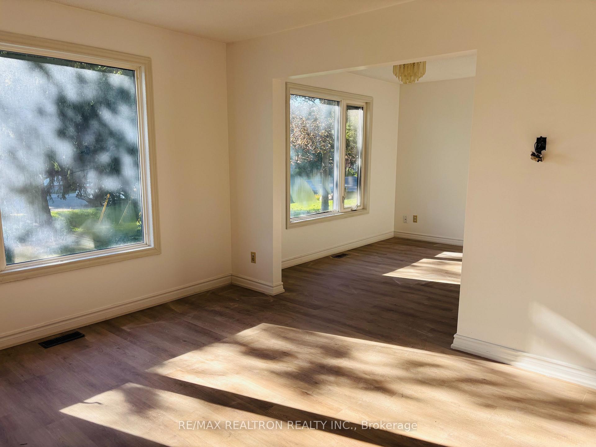 Photo 5 of 2287 Sandy Trail, Innisfil, Alcona — HOMEH