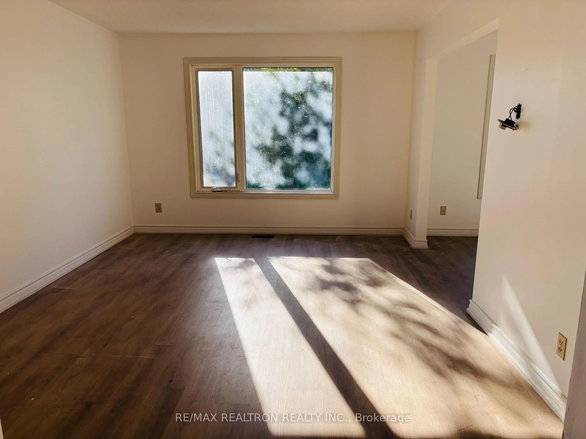 Photo 9 of 2287 Sandy Trail, Innisfil, Alcona — HOMEH