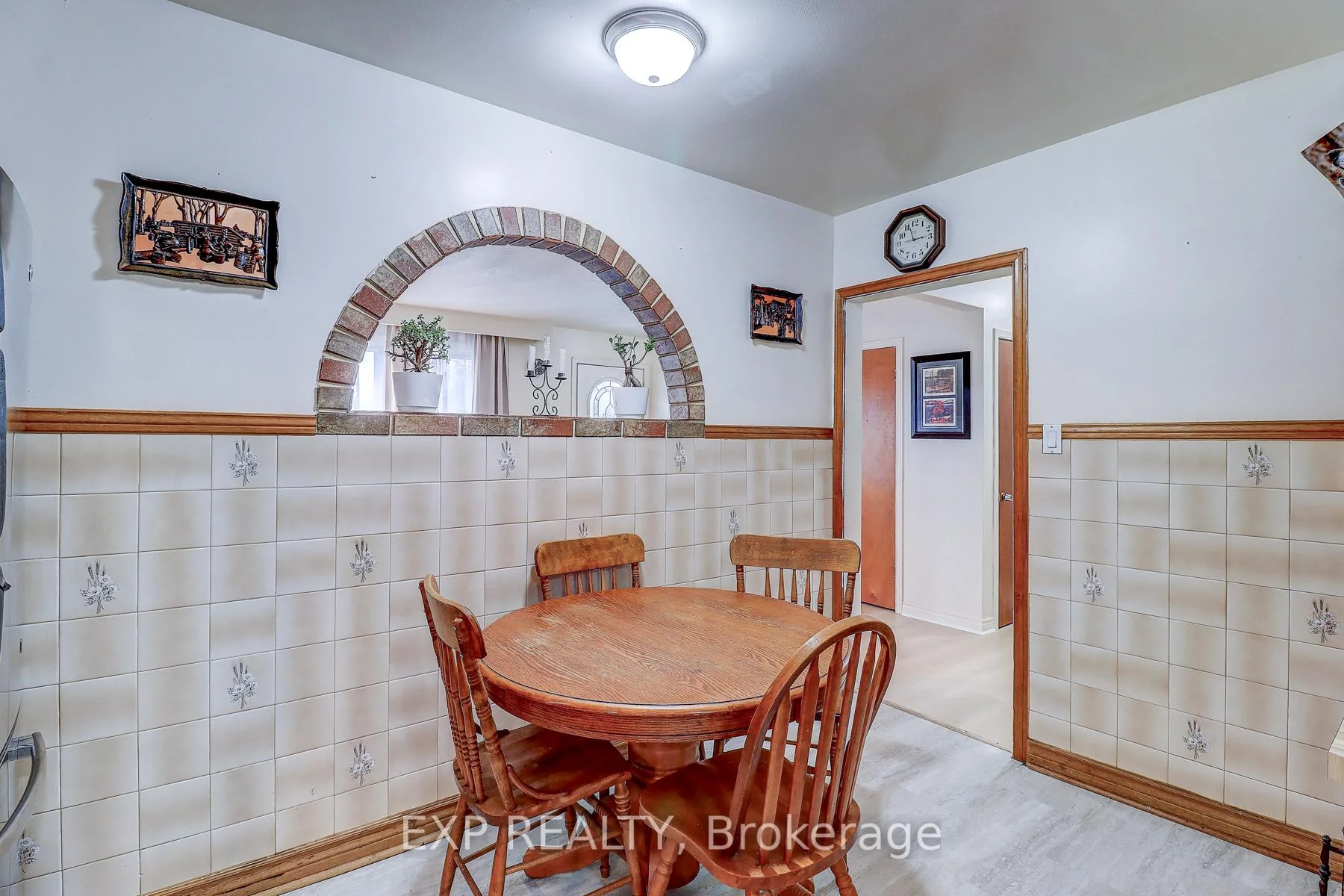 Photo 19 of 297 Linden Street, Oshawa, Donevan — HOMEH