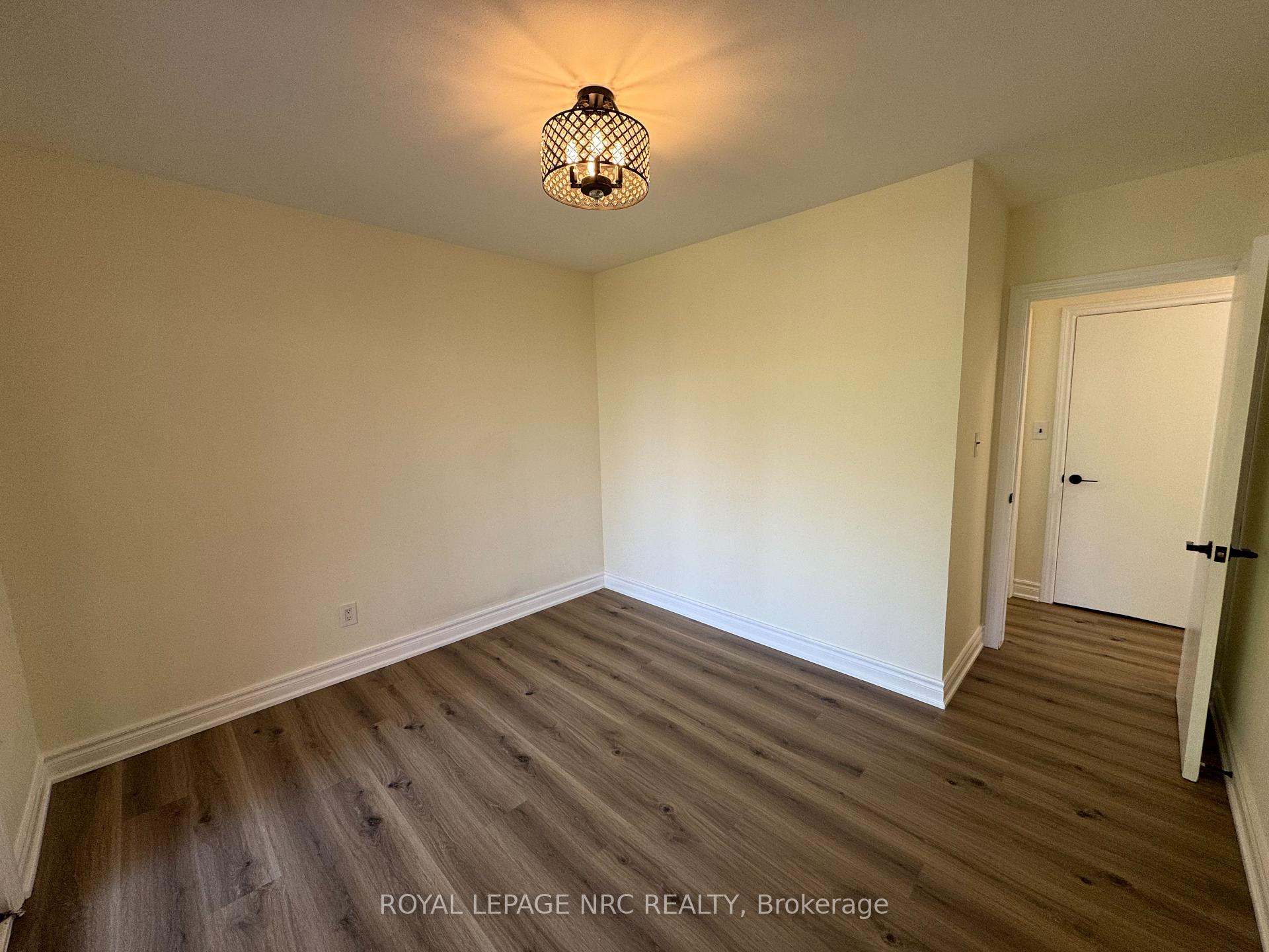 Photo 10 of 11 Richard Street, St. Catharines, Glendale/Glenridge — HOMEH