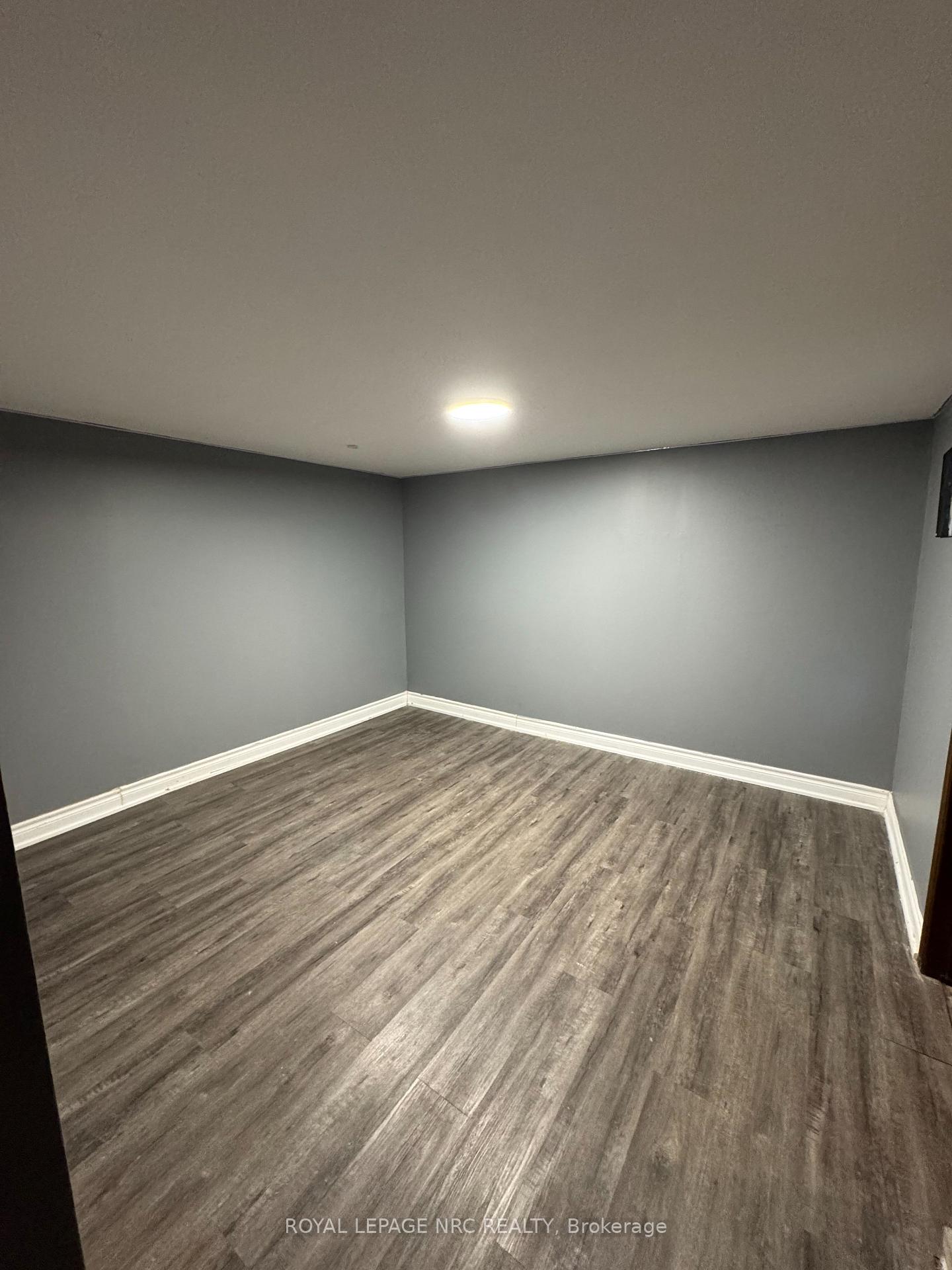 Photo 16 of 11 Richard Street, St. Catharines, Glendale/Glenridge — HOMEH