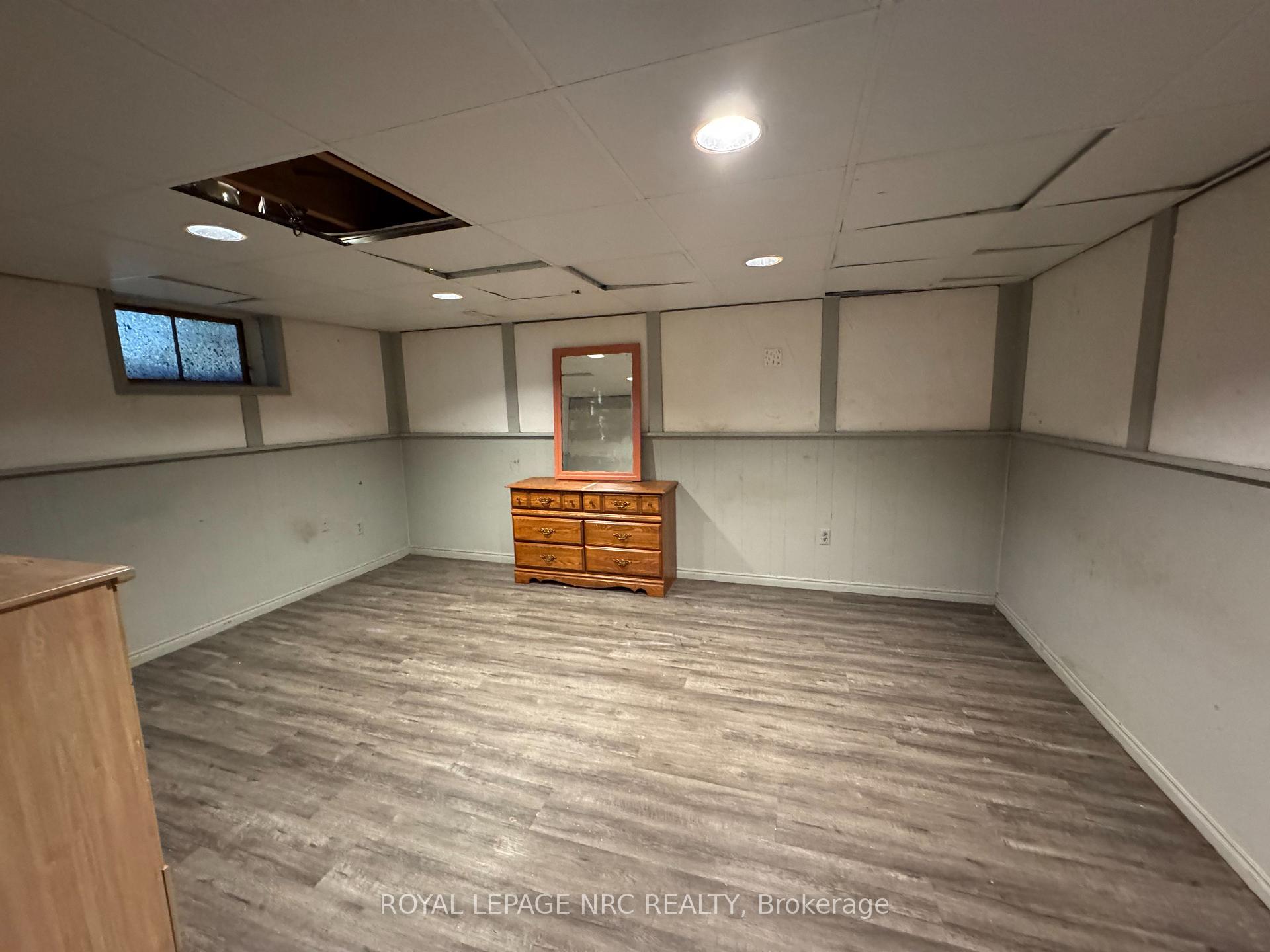 Photo 19 of 11 Richard Street, St. Catharines, Glendale/Glenridge — HOMEH