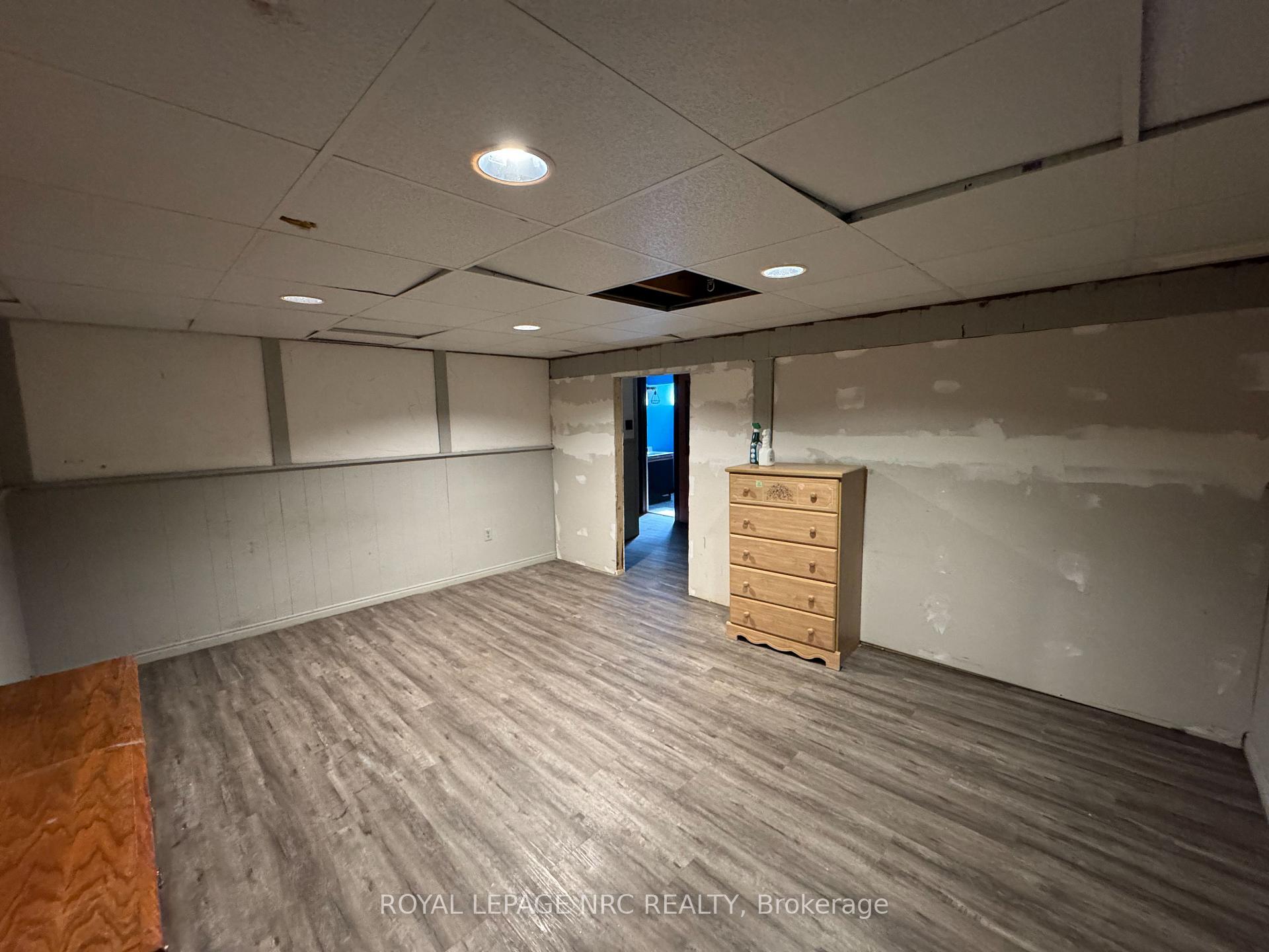 Photo 20 of 11 Richard Street, St. Catharines, Glendale/Glenridge — HOMEH