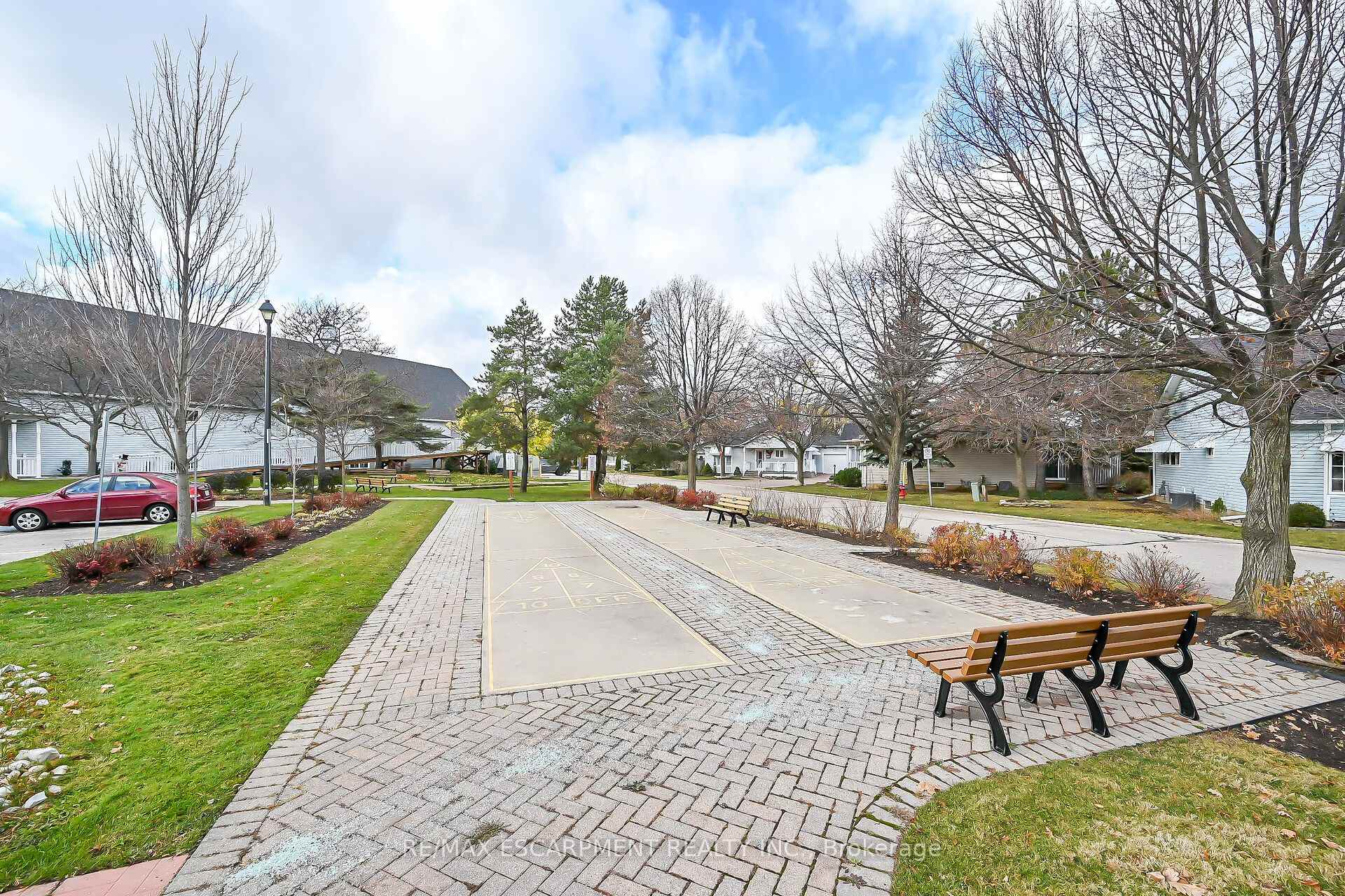 Photo 45 of 376 Silverbirch Boulevard, Hamilton, Mount Hope — HOMEH