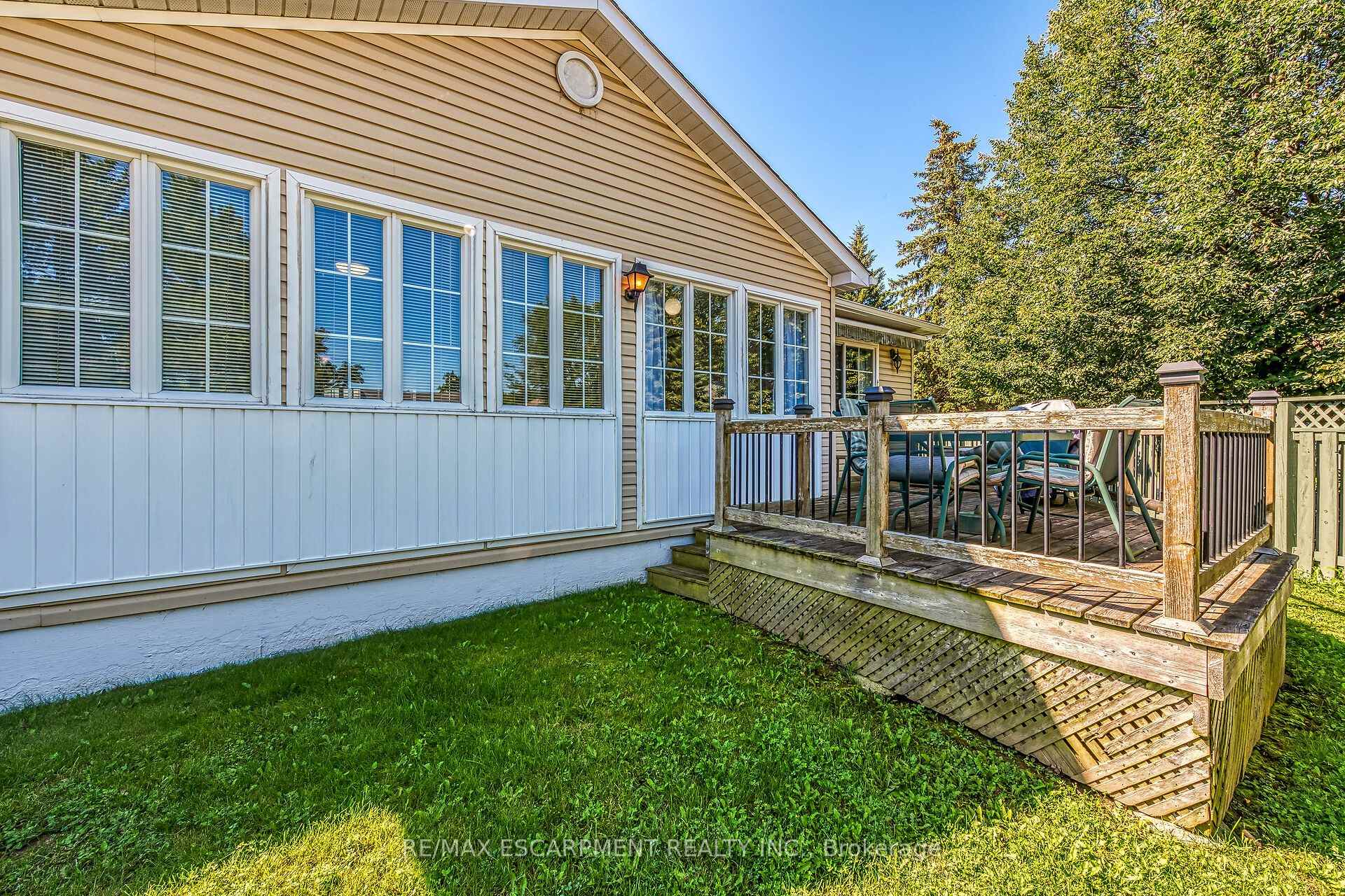 Photo 51 of 376 Silverbirch Boulevard, Hamilton, Mount Hope — HOMEH
