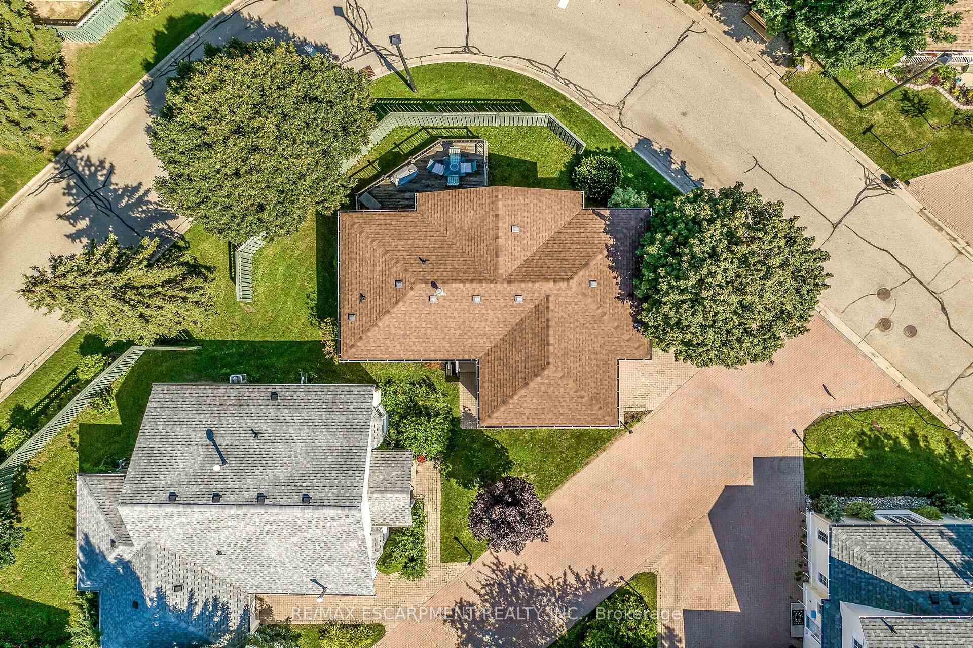 Photo 52 of 376 Silverbirch Boulevard, Hamilton, Mount Hope — HOMEH