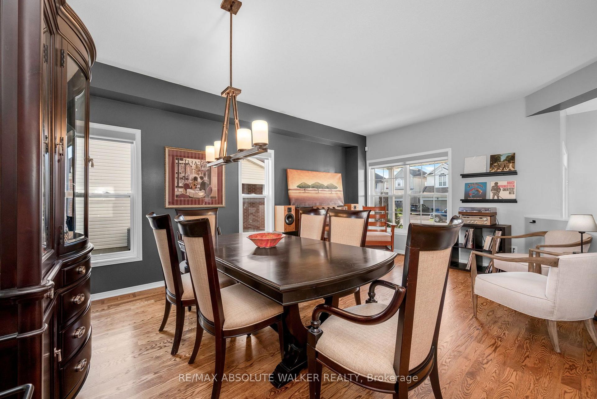 Photo 8 of 1046 Fieldfair Way, Ottawa, Notting Hill/Summerside — HOMEH
