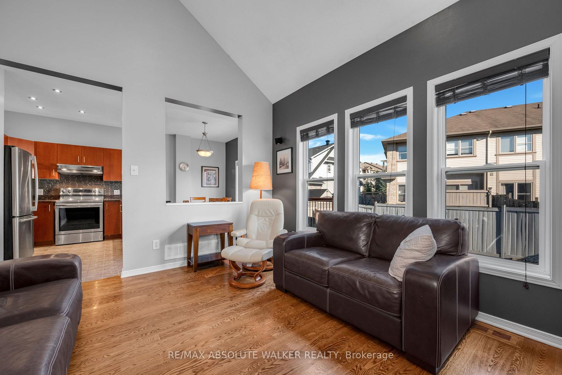 Photo 11 of 1046 Fieldfair Way, Ottawa, Notting Hill/Summerside — HOMEH