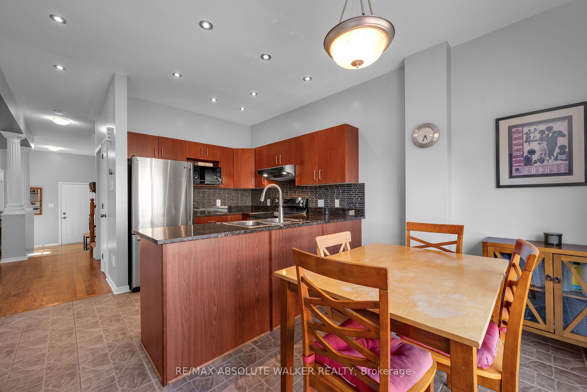 Photo 16 of 1046 Fieldfair Way, Ottawa, Notting Hill/Summerside — HOMEH