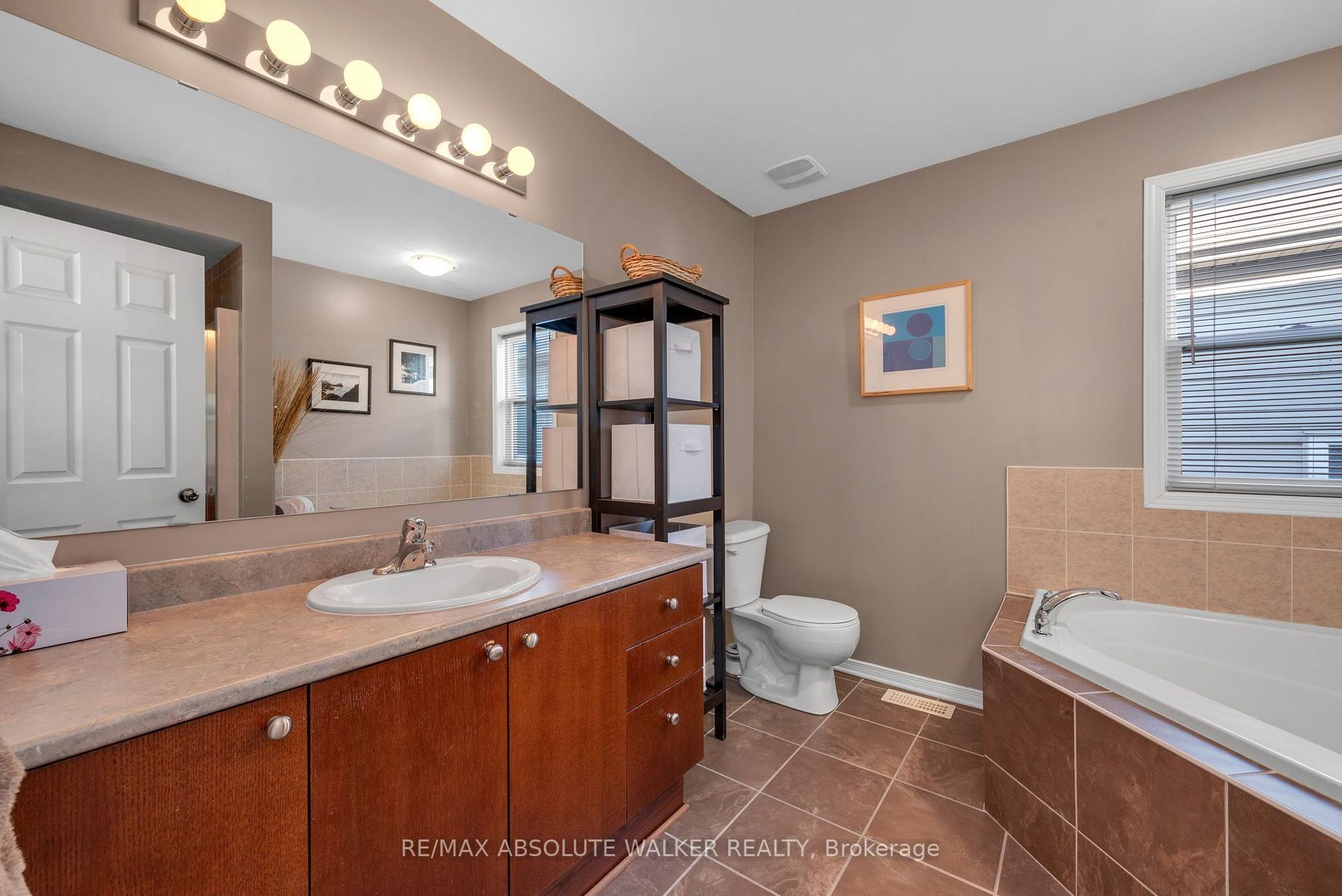 Photo 23 of 1046 Fieldfair Way, Ottawa, Notting Hill/Summerside — HOMEH