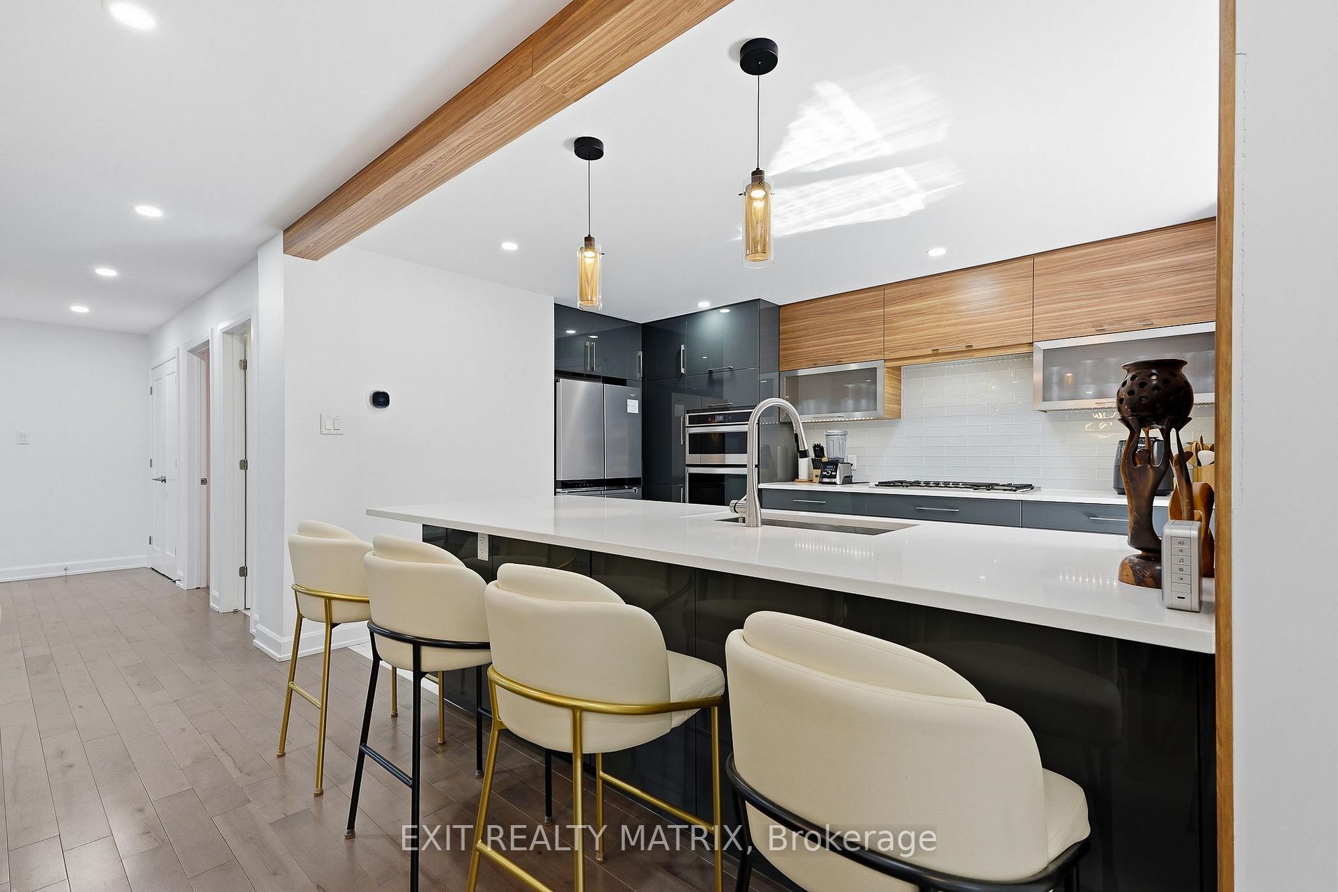 Photo 14 of 636 Merkley Drive, Ottawa, Fallingbrook/Pineridge — HOMEH