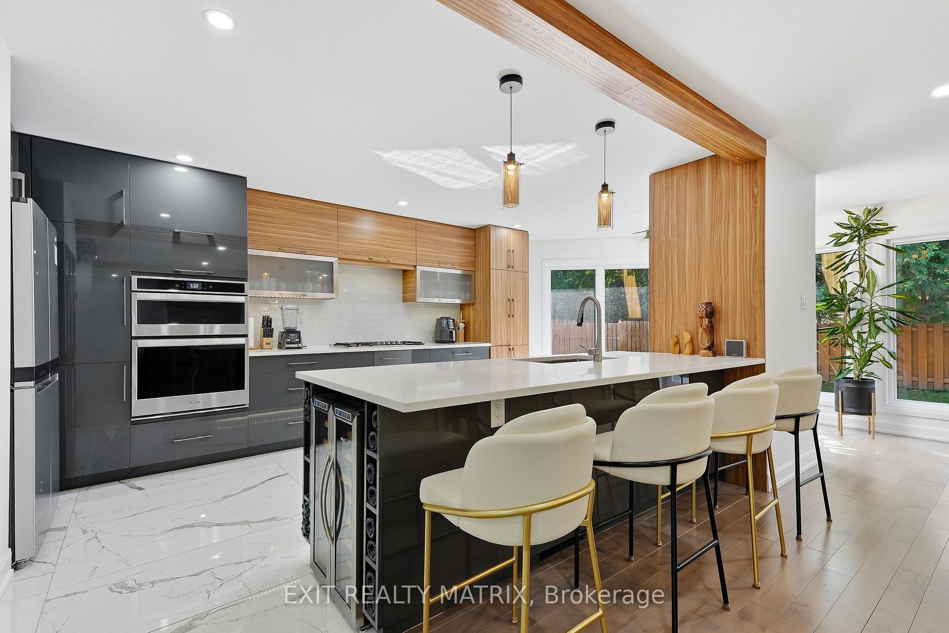 Photo 15 of 636 Merkley Drive, Ottawa, Fallingbrook/Pineridge — HOMEH
