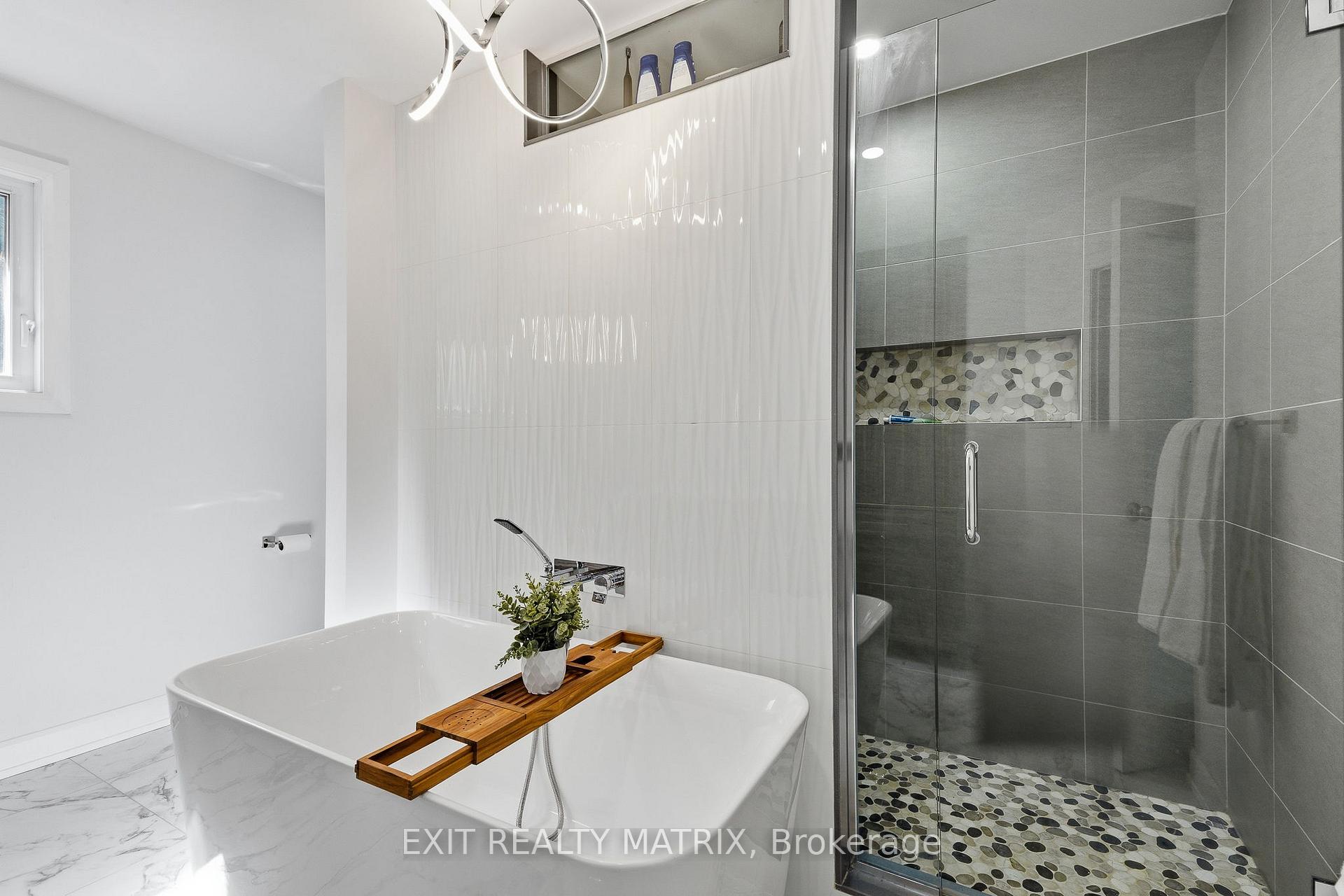 Photo 29 of 636 Merkley Drive, Ottawa, Fallingbrook/Pineridge — HOMEH