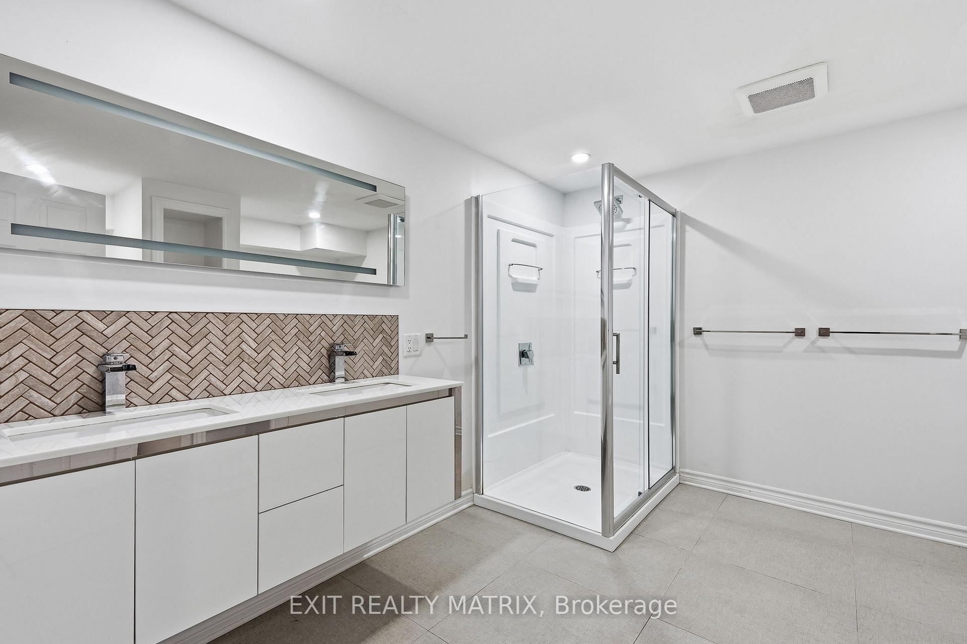 Photo 36 of 636 Merkley Drive, Ottawa, Fallingbrook/Pineridge — HOMEH
