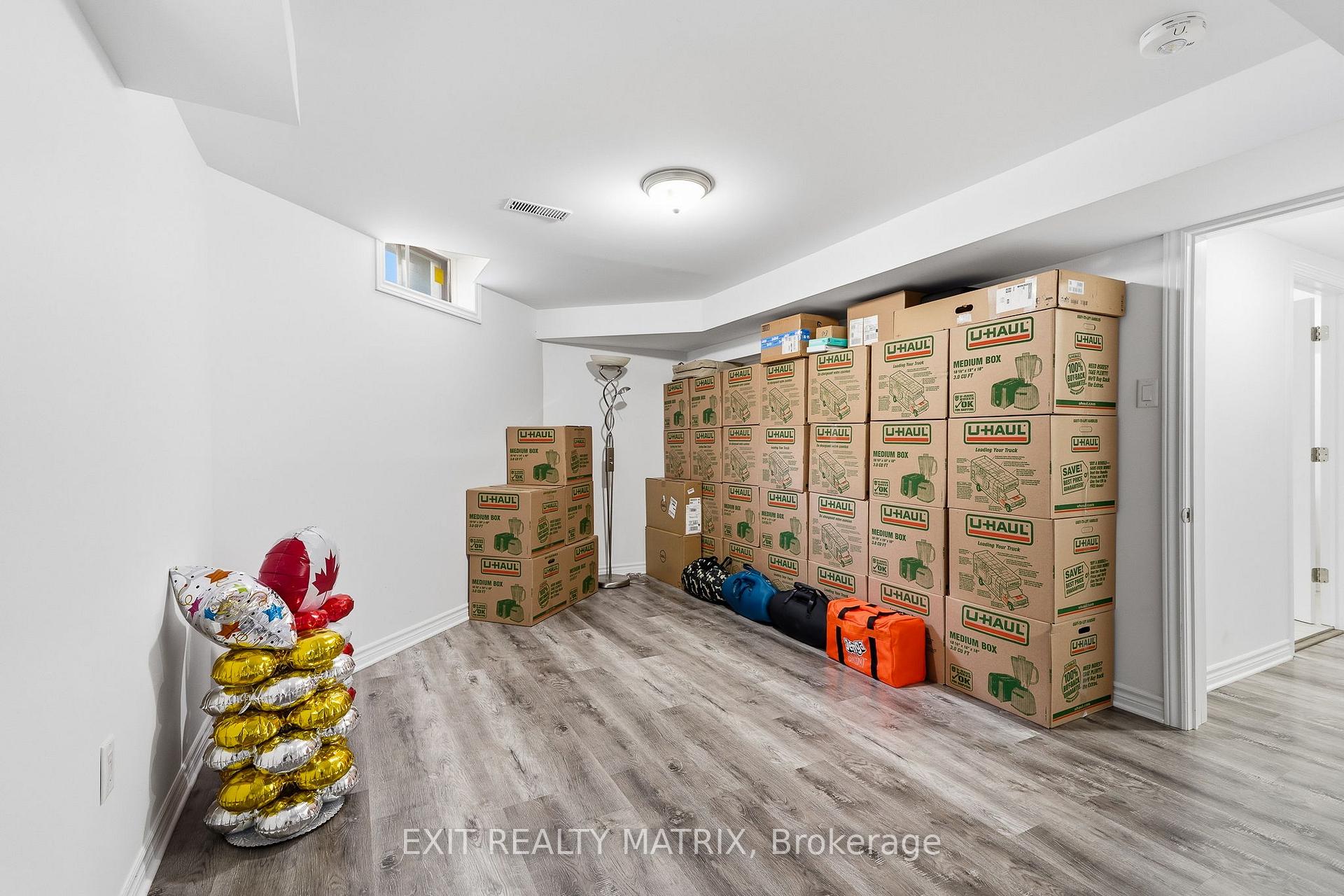 Photo 38 of 636 Merkley Drive, Ottawa, Fallingbrook/Pineridge — HOMEH