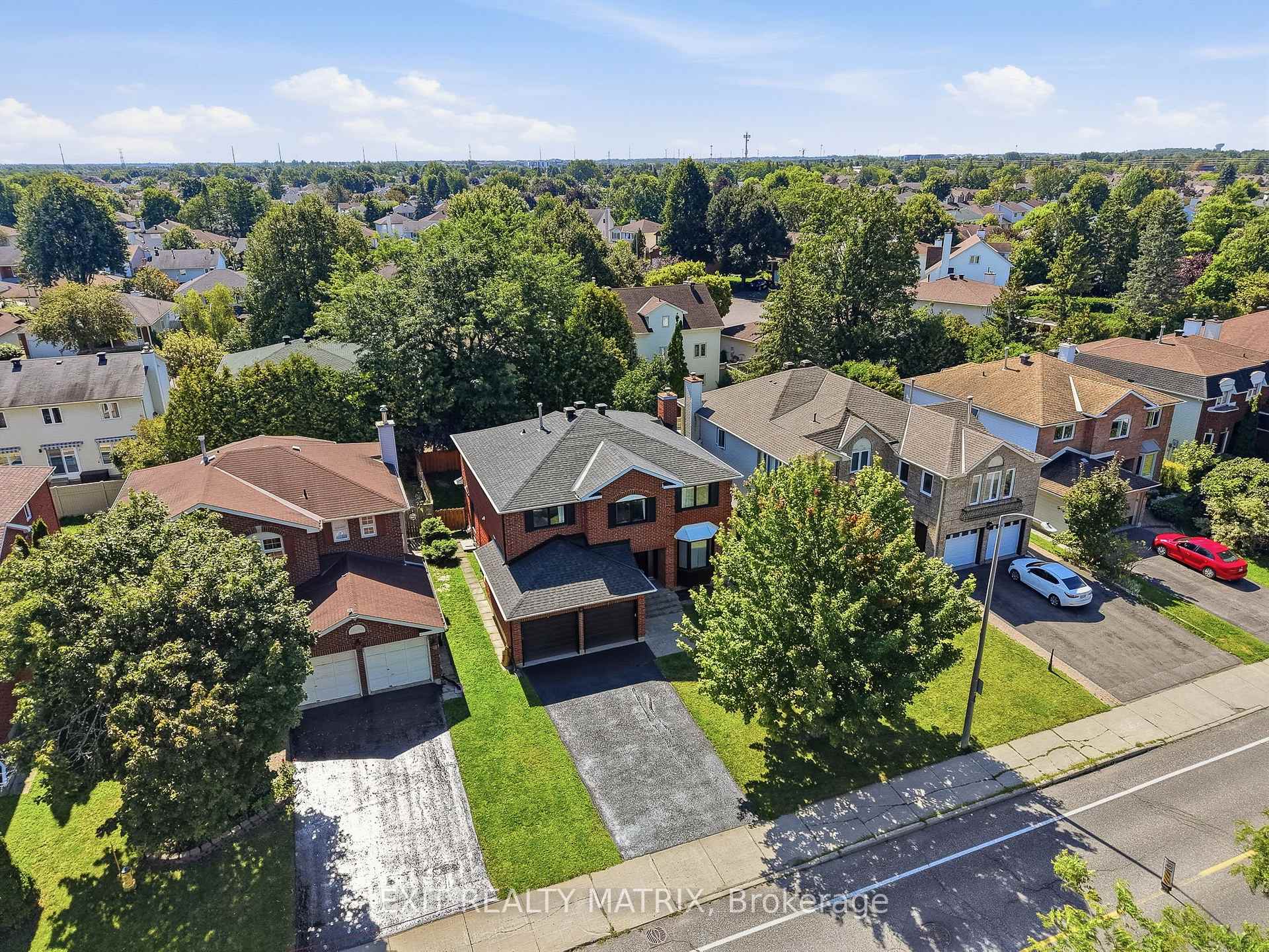 Photo 43 of 636 Merkley Drive, Ottawa, Fallingbrook/Pineridge — HOMEH