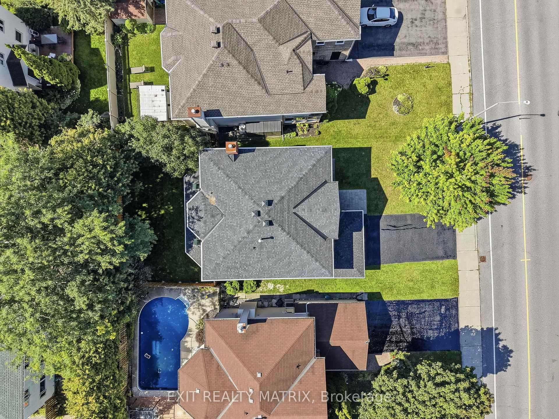 Photo 45 of 636 Merkley Drive, Ottawa, Fallingbrook/Pineridge — HOMEH