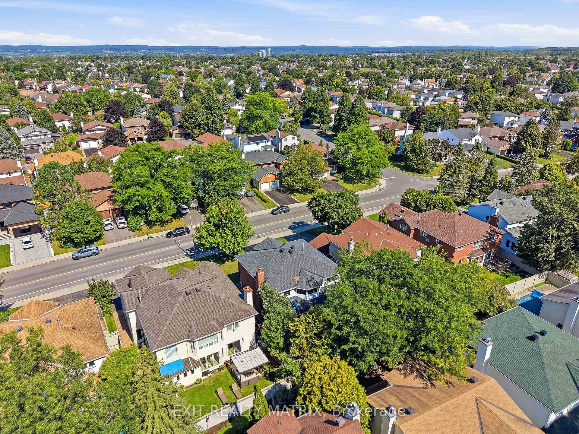 Photo 46 of 636 Merkley Drive, Ottawa, Fallingbrook/Pineridge — HOMEH