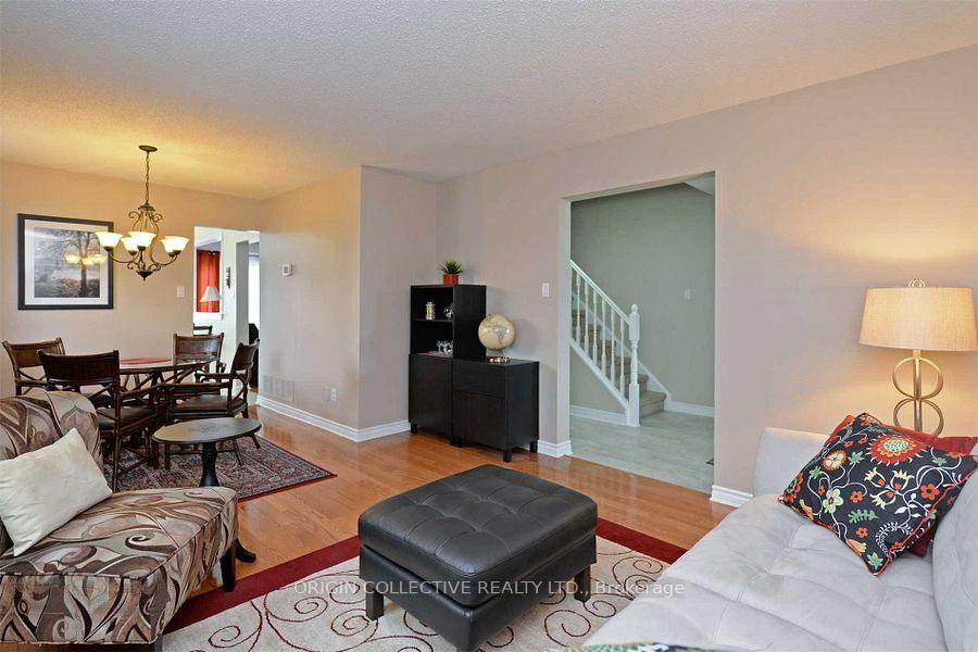 Photo 4 of 63 Humphrey Drive, Ajax, South West — HOMEH