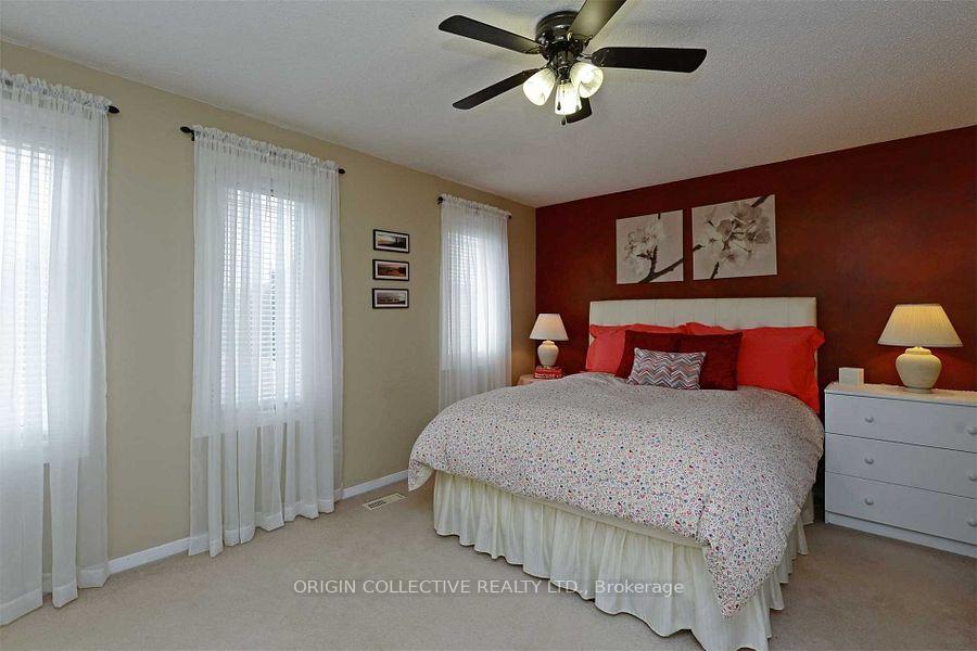 Photo 10 of 63 Humphrey Drive, Ajax, South West — HOMEH