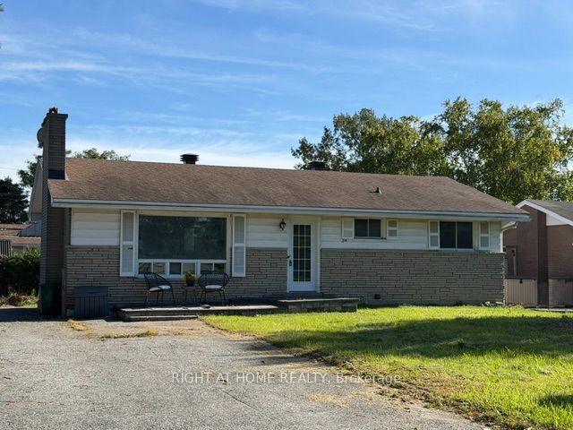 Photo of 24 Largo Crescent S