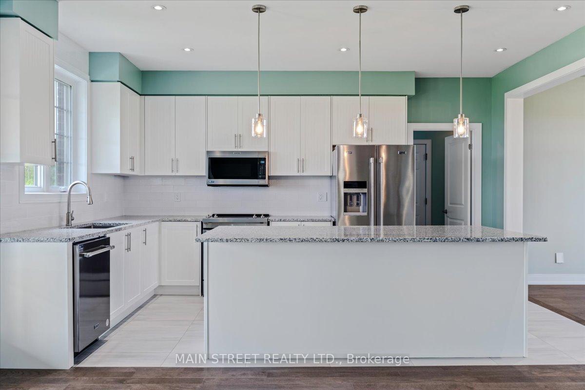 Photo 11 of 2 Bay Vista Gate, Quinte West, Murray Ward — HOMEH