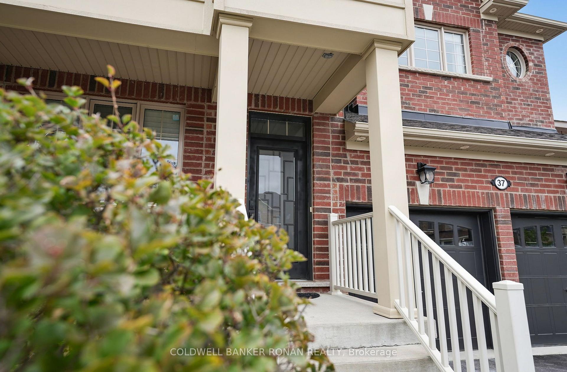 Photo 2 of 37 McGovern Street, New Tecumseth, Tottenham — HOMEH