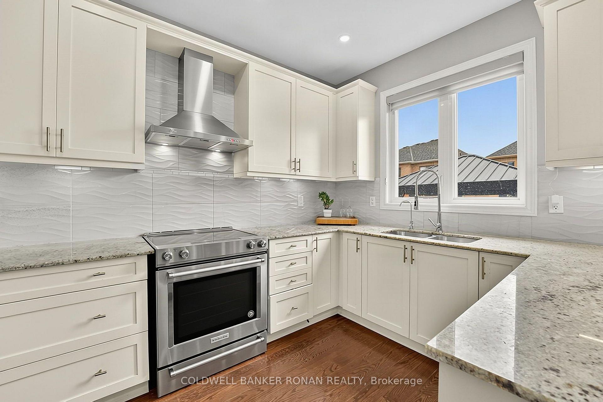 Photo 11 of 37 McGovern Street, New Tecumseth, Tottenham — HOMEH