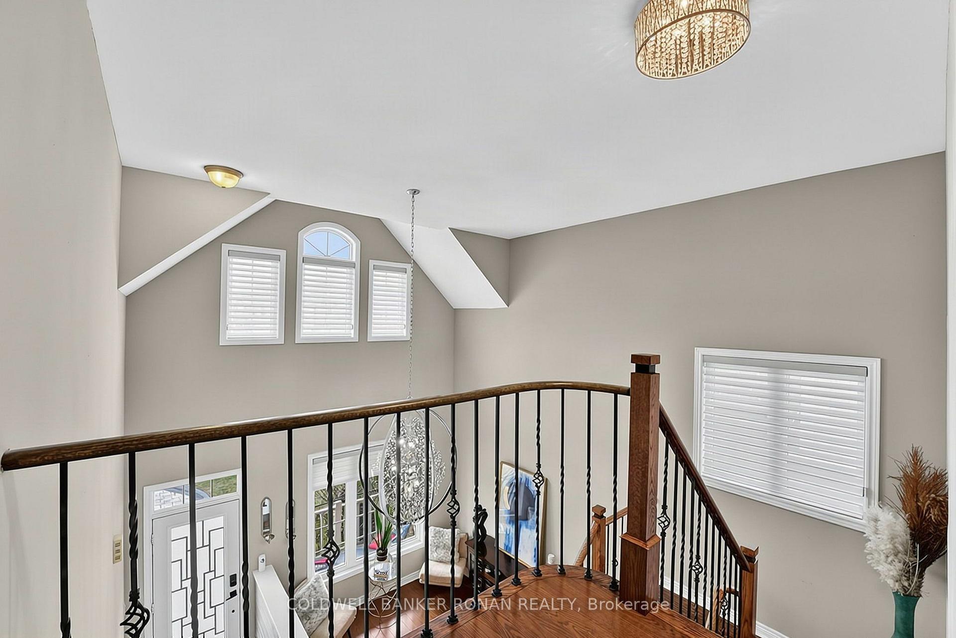 Photo 20 of 37 McGovern Street, New Tecumseth, Tottenham — HOMEH