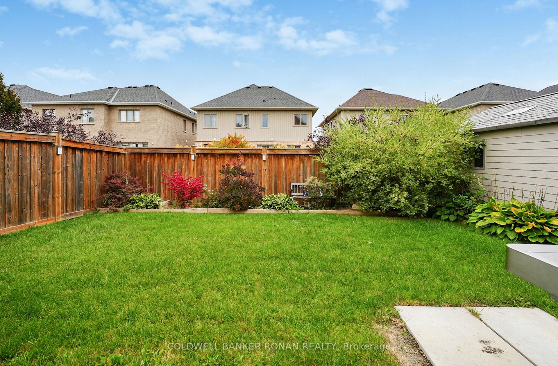 Photo 42 of 37 McGovern Street, New Tecumseth, Tottenham — HOMEH