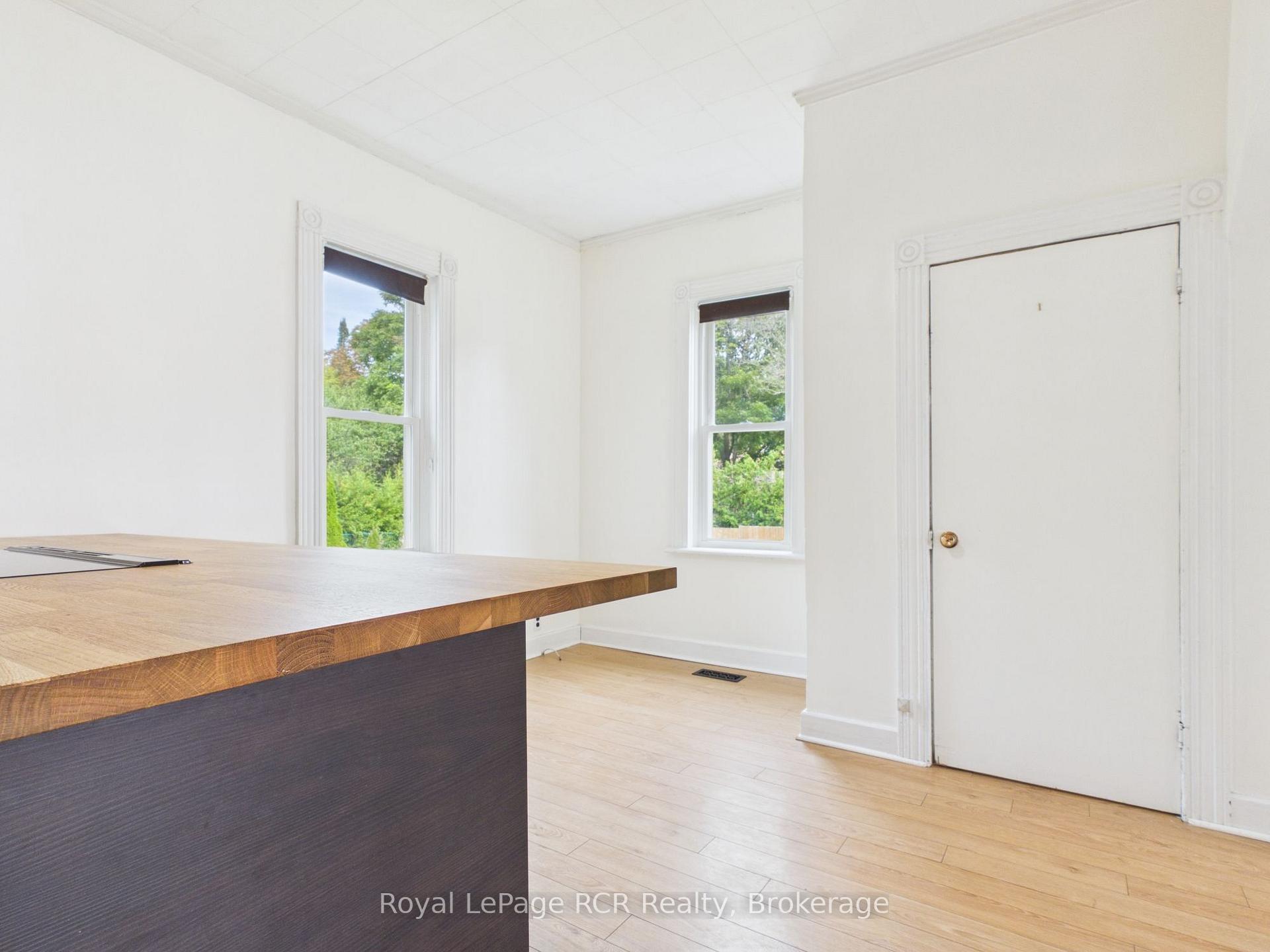 Photo 17 of 494 16th Street W, Owen Sound — HOMEH