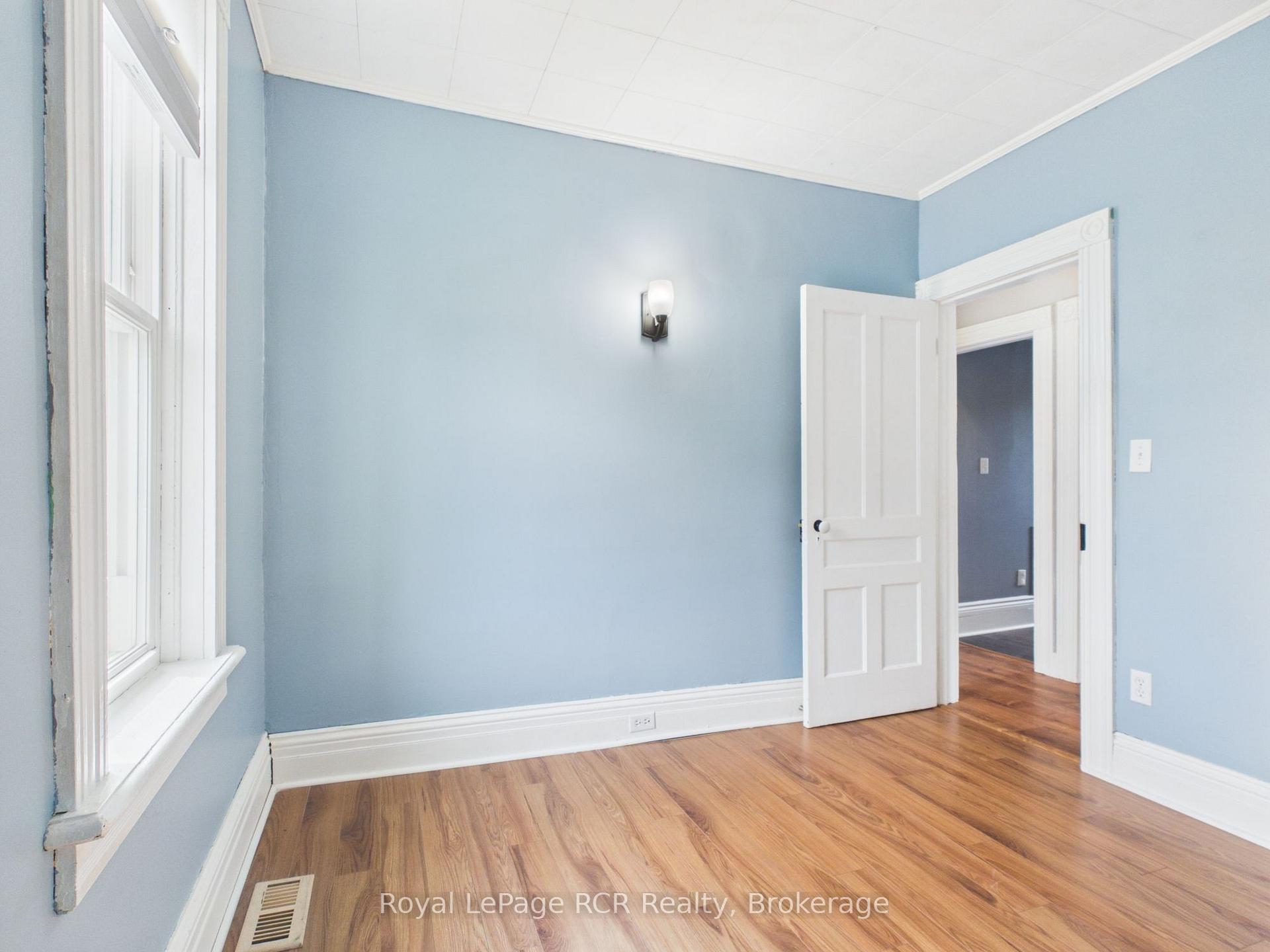 Photo 34 of 494 16th Street W, Owen Sound — HOMEH