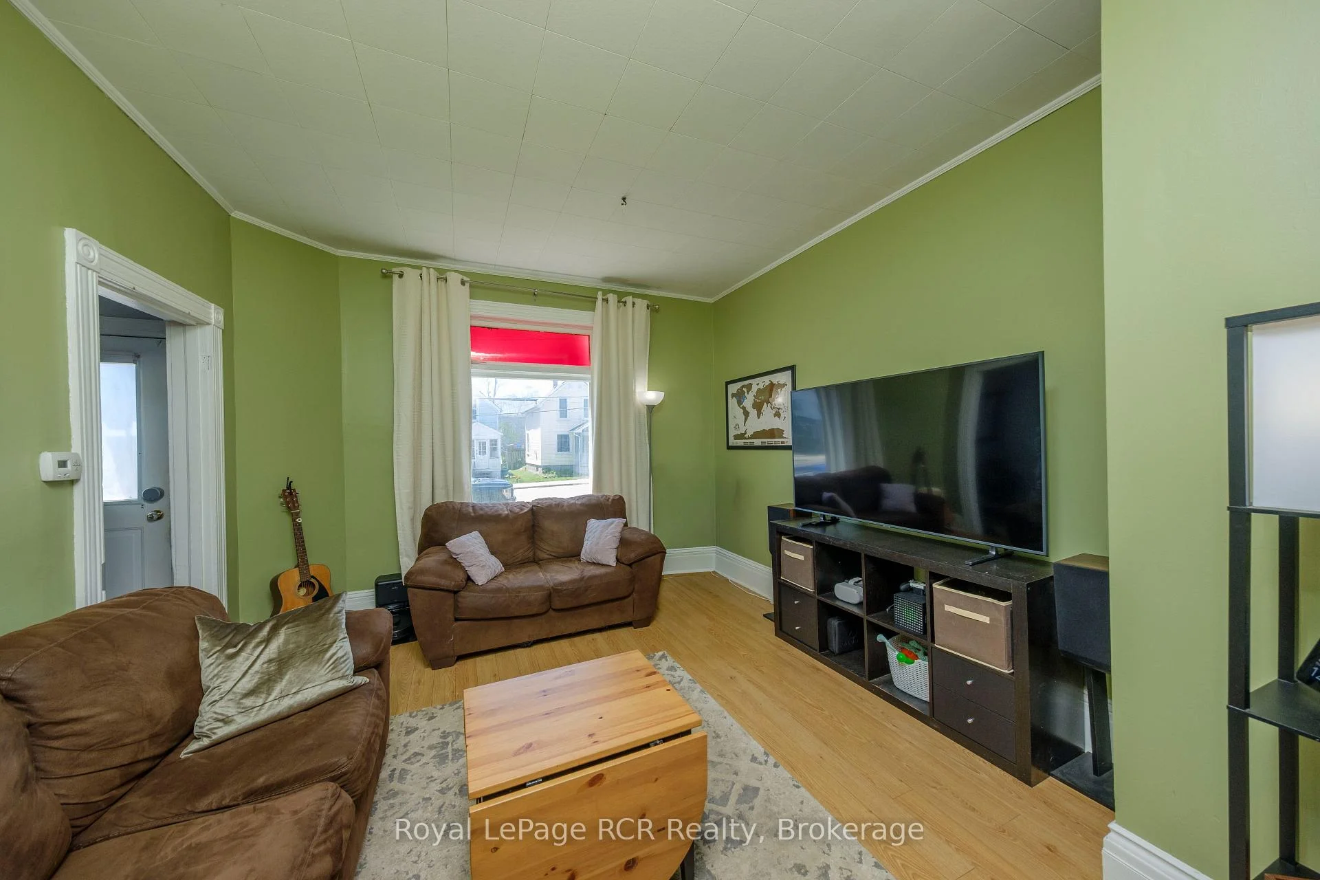 Photo 5 of 494 16th Street W, Owen Sound — HOMEH