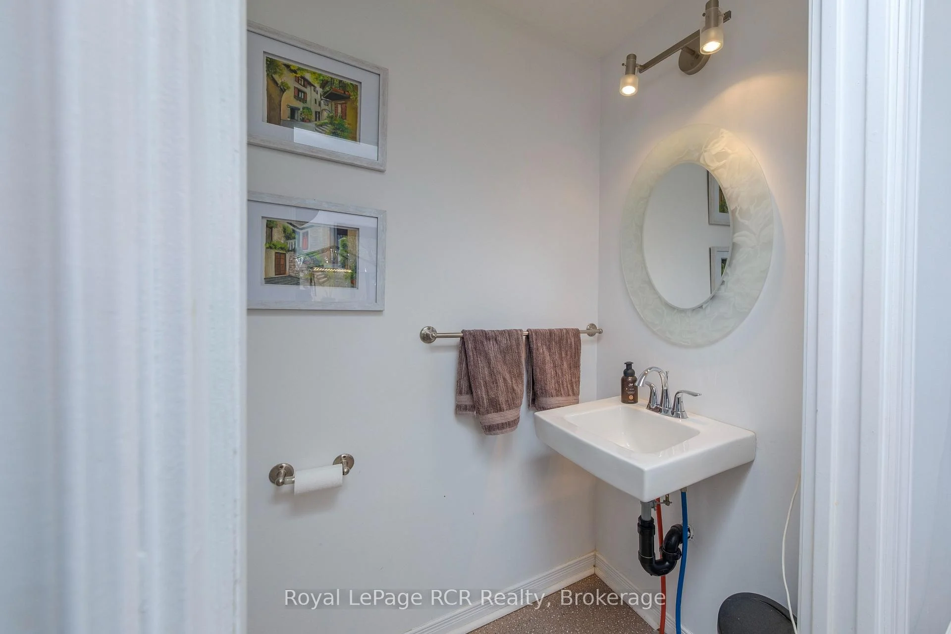 Photo 12 of 494 16th Street W, Owen Sound — HOMEH