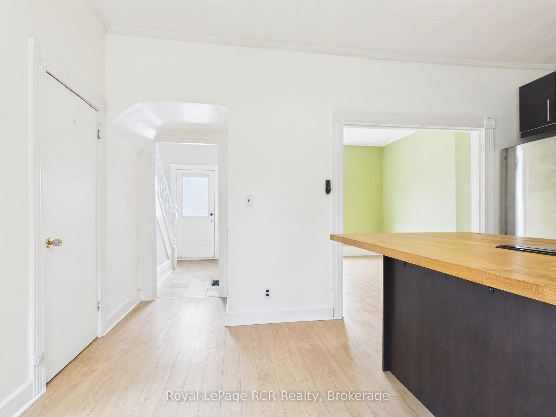 Photo 16 of 494 16th Street W, Owen Sound — HOMEH