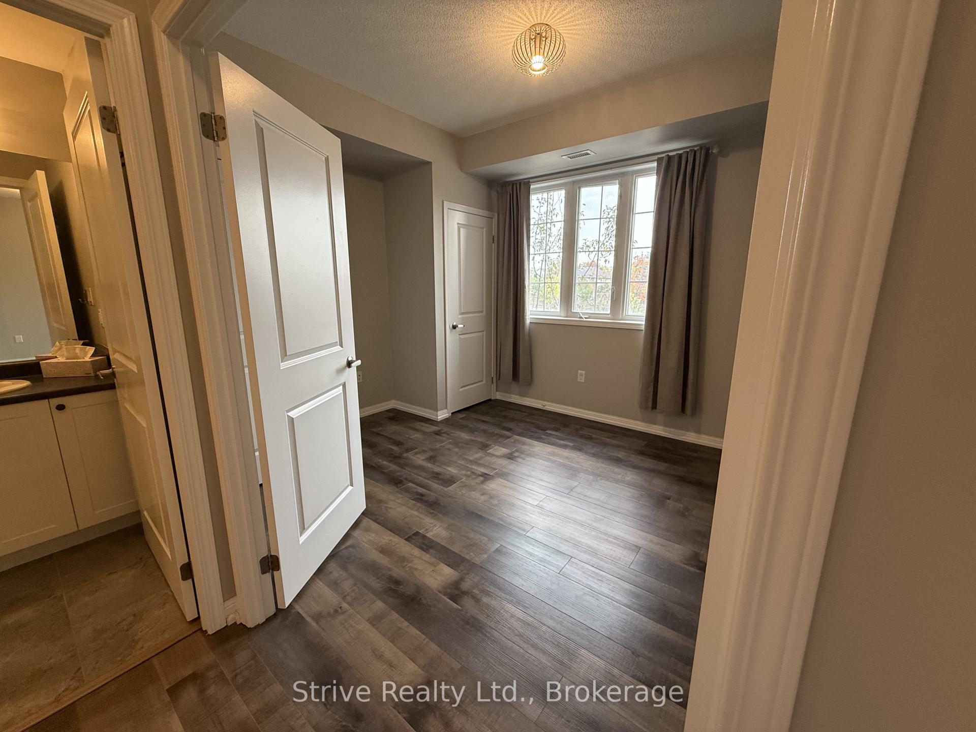 Photo 7 of 80 Aspen Springs Drive, Clarington, Bowmanville — HOMEH