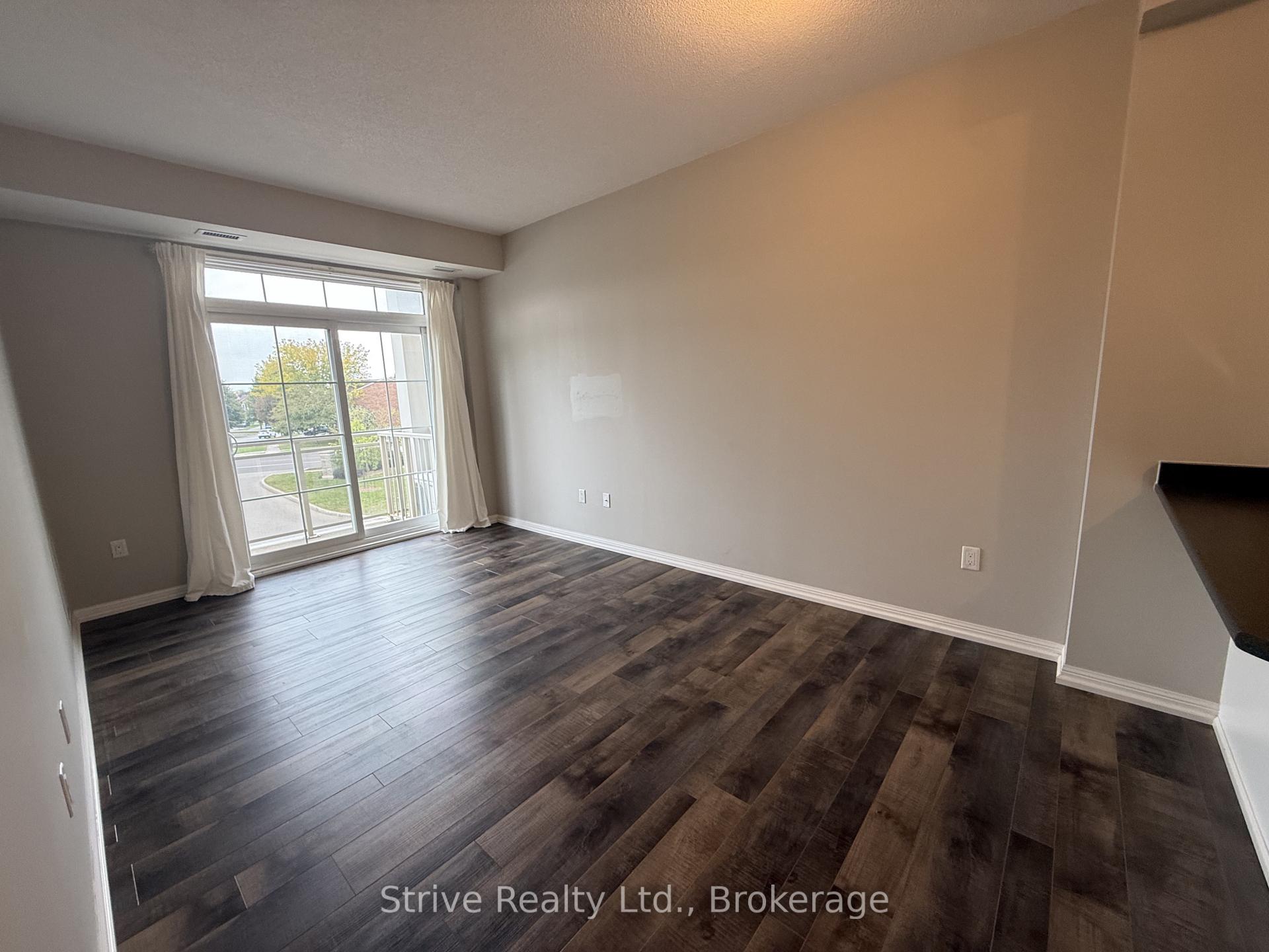 Photo 12 of 80 Aspen Springs Drive, Clarington, Bowmanville — HOMEH
