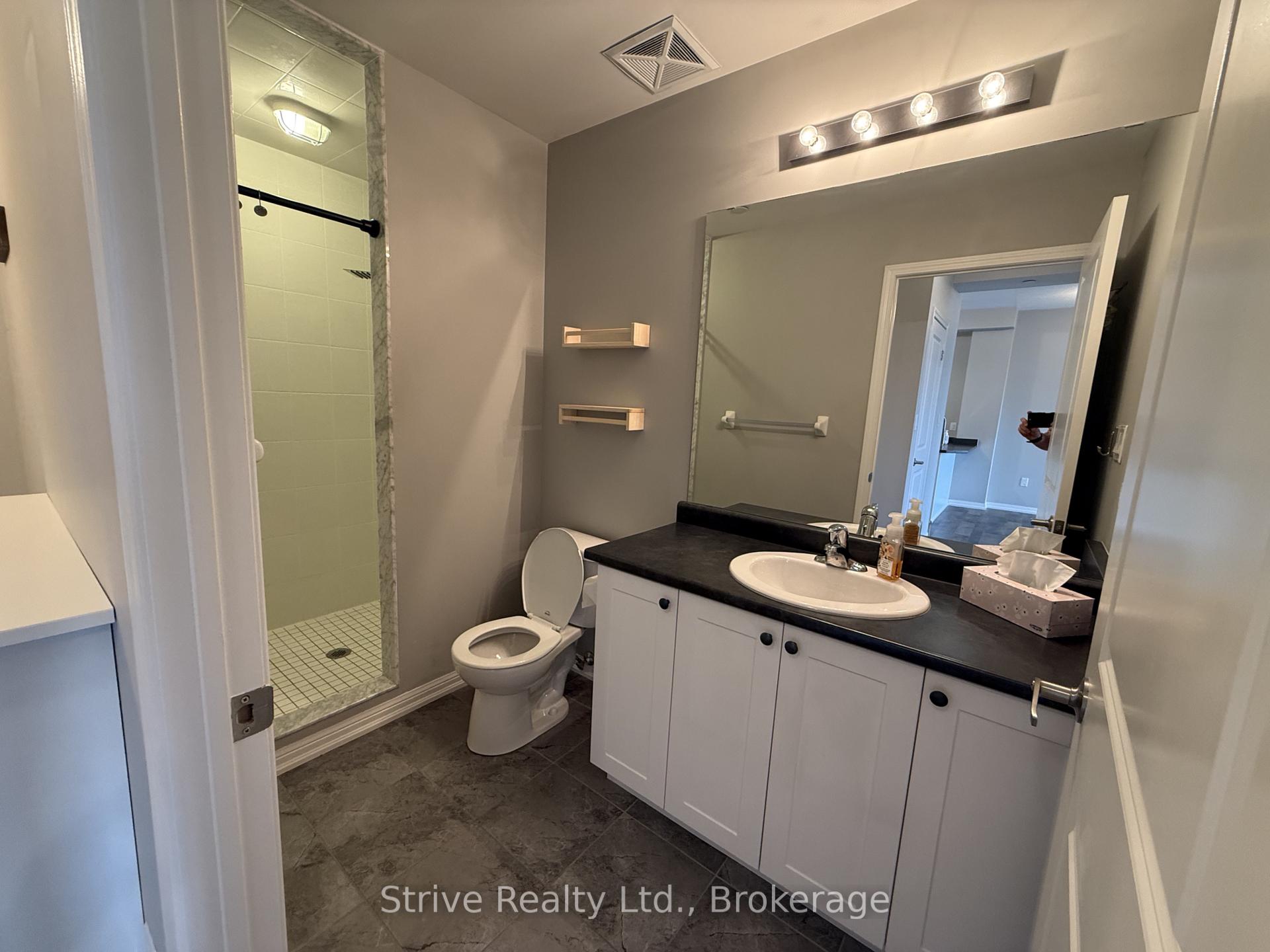 Photo 13 of 80 Aspen Springs Drive, Clarington, Bowmanville — HOMEH