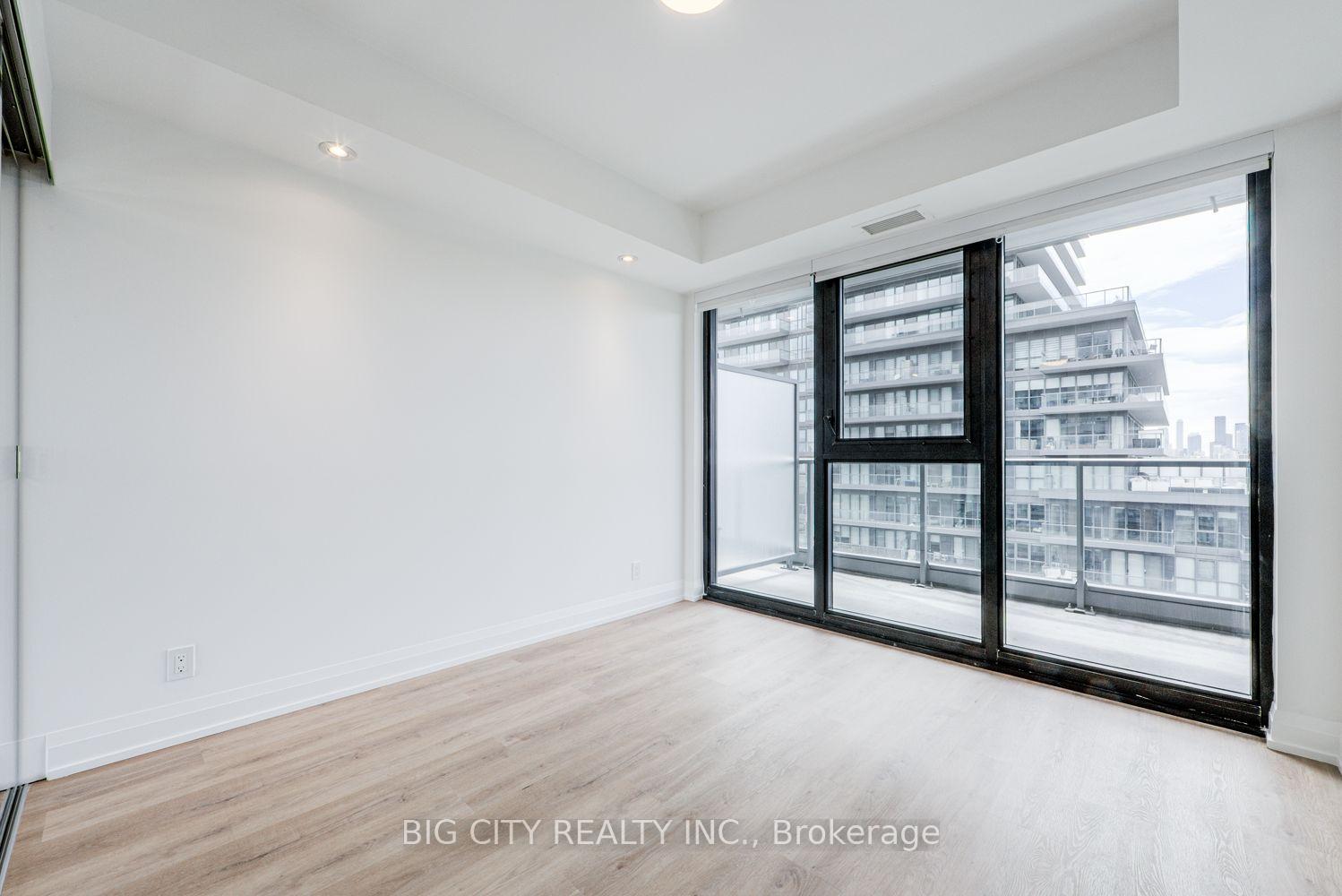 Photo 18 of Unit 1305, 36 Brentcliffe Road, Toronto, Thorncliffe Park — HOMEH