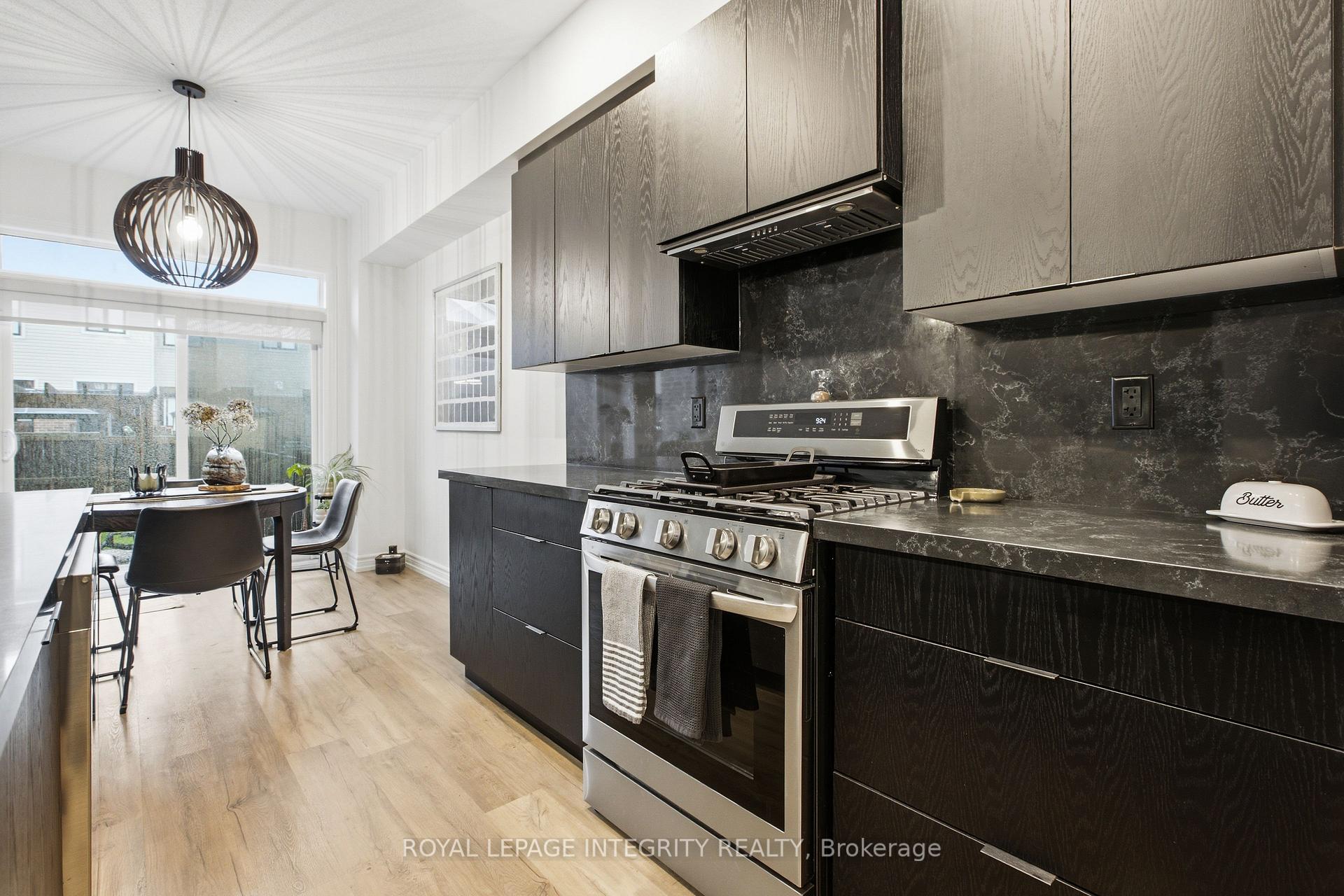 Photo 14 of 246 Cooks Mill Crescent, Ottawa, Riverside South — HOMEH
