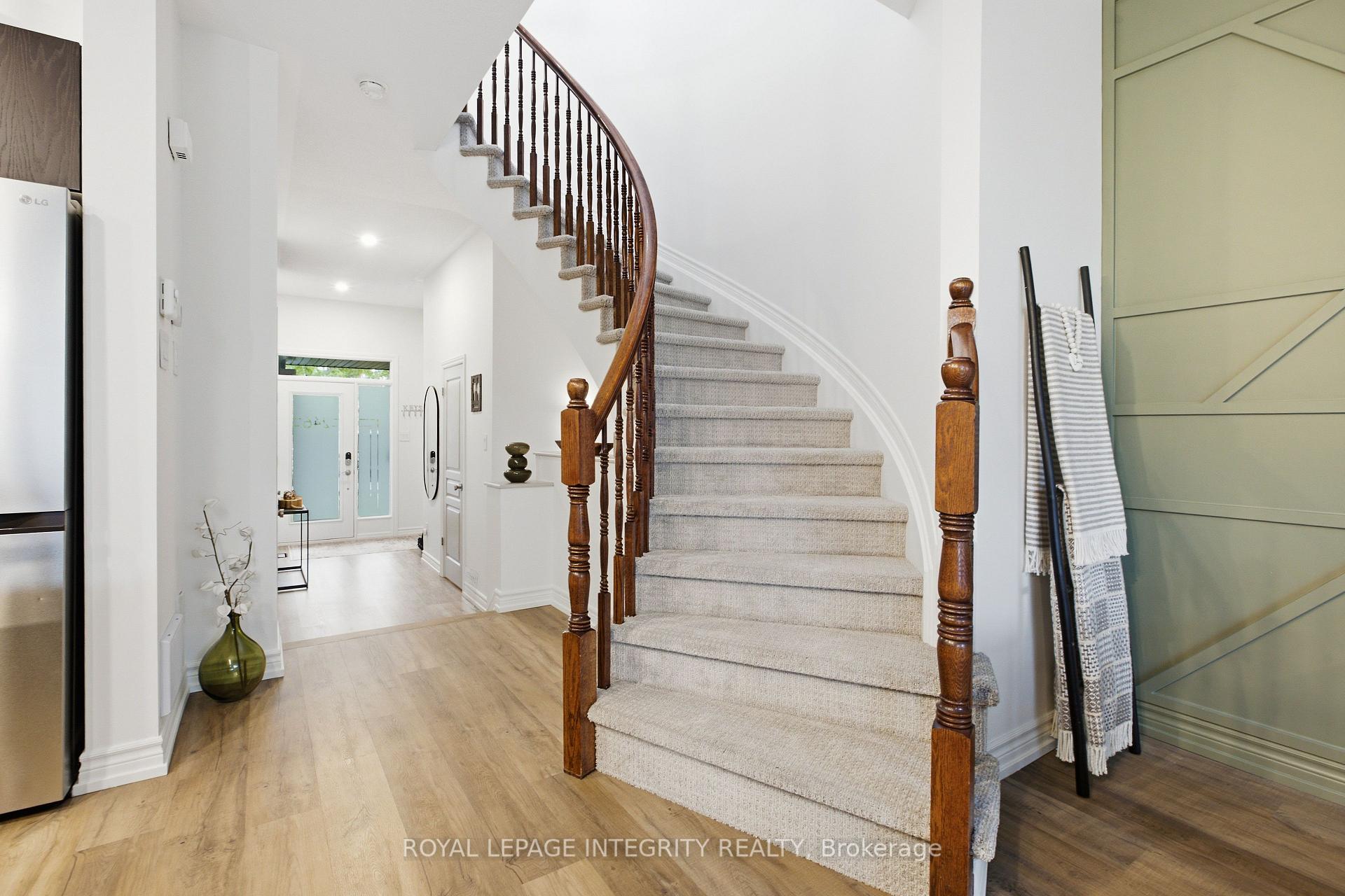 Photo 18 of 246 Cooks Mill Crescent, Ottawa, Riverside South — HOMEH